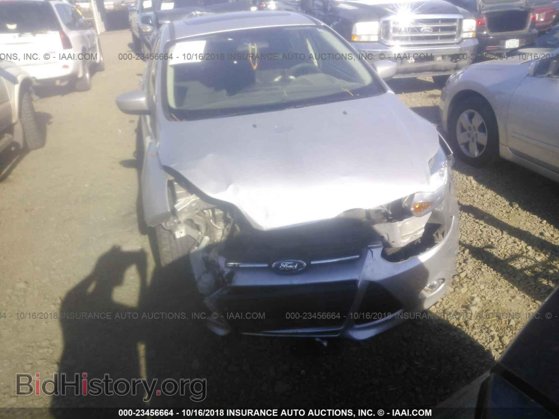 2012 Ford Focus - VIN: 1FAHP3F23CL430073 - Photo 6