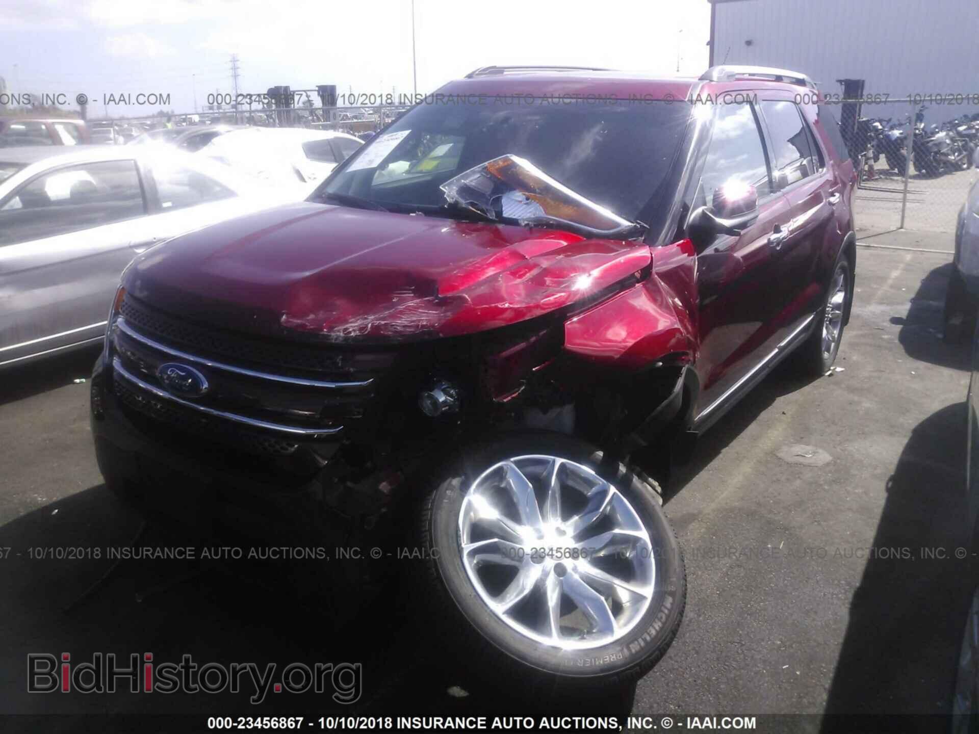 2014 Ford Explorer - VIN: 1FM5K8F85EGA36319 - Фото 2