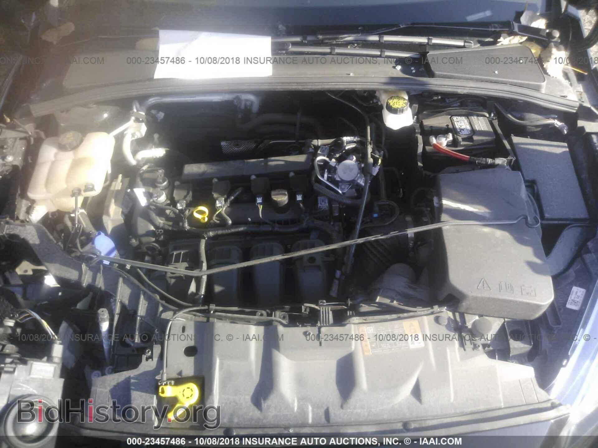 2018 Ford Focus - VIN: 1FADP3E27JL249085 - Photo 10