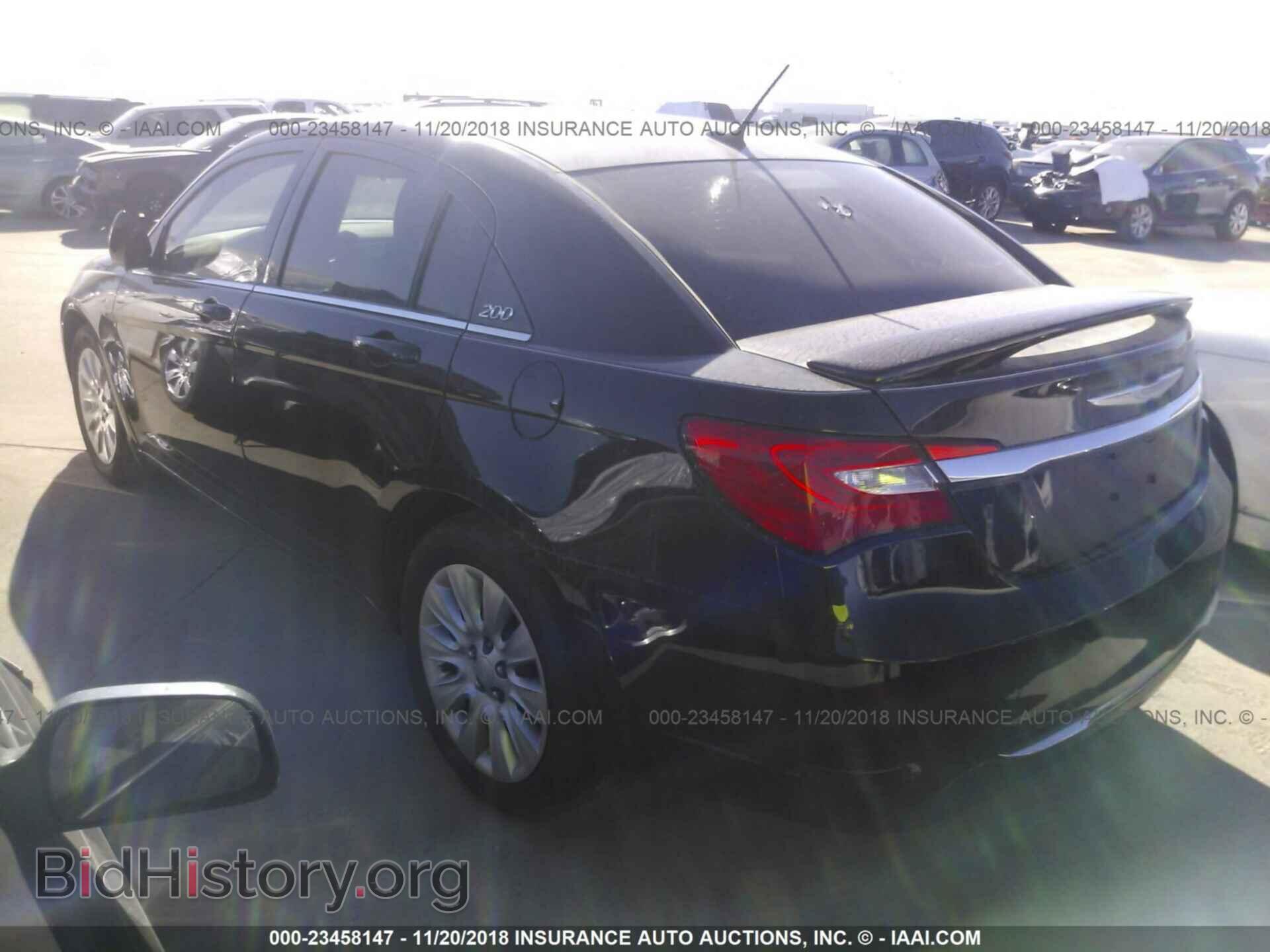 2013 Chrysler 200 - VIN: 1C3CCBAB4DN657090 - Photo 3