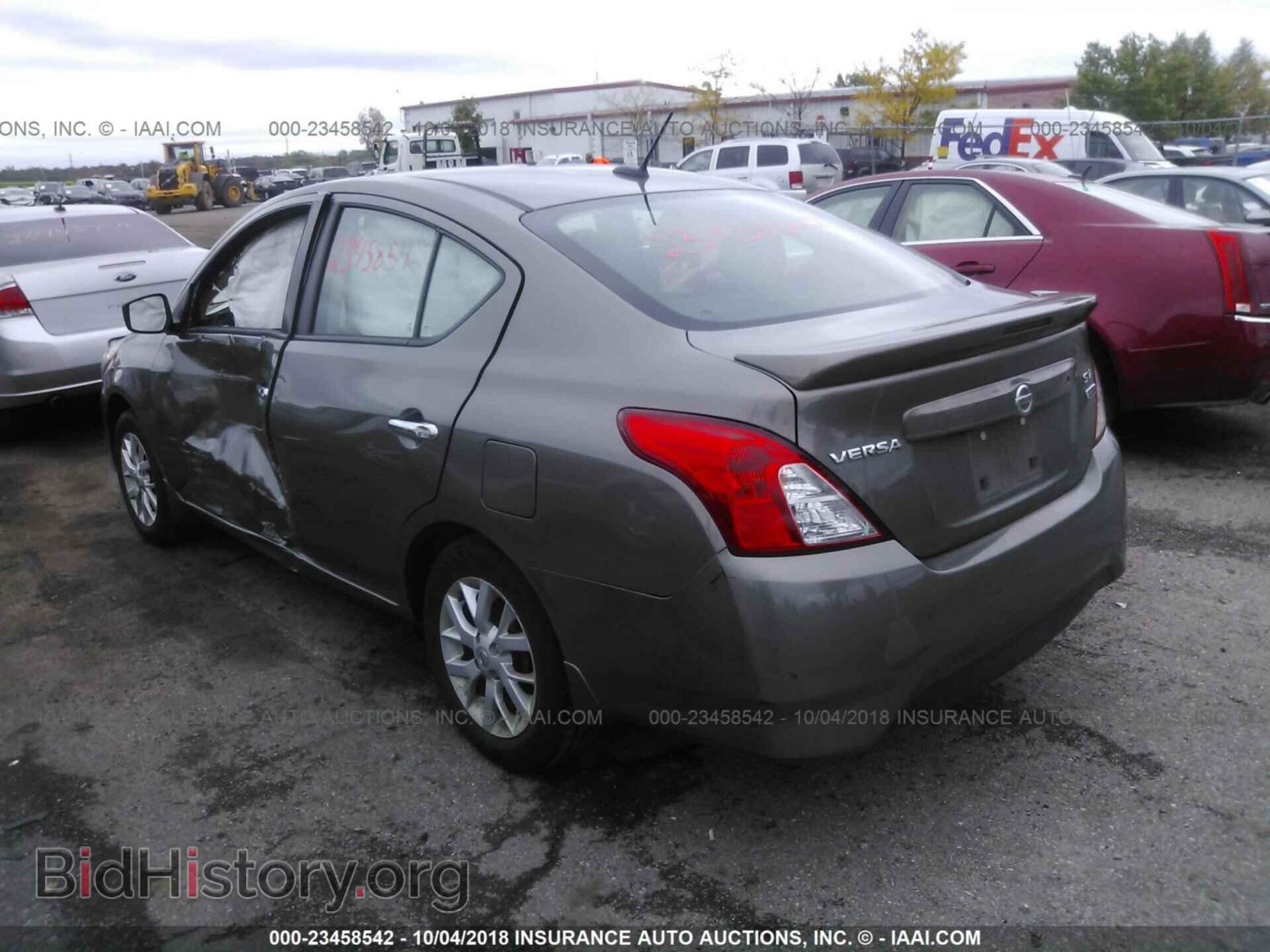 2017 Nissan Versa - VIN: 3N1CN7AP3HL861726 - Фото 3
