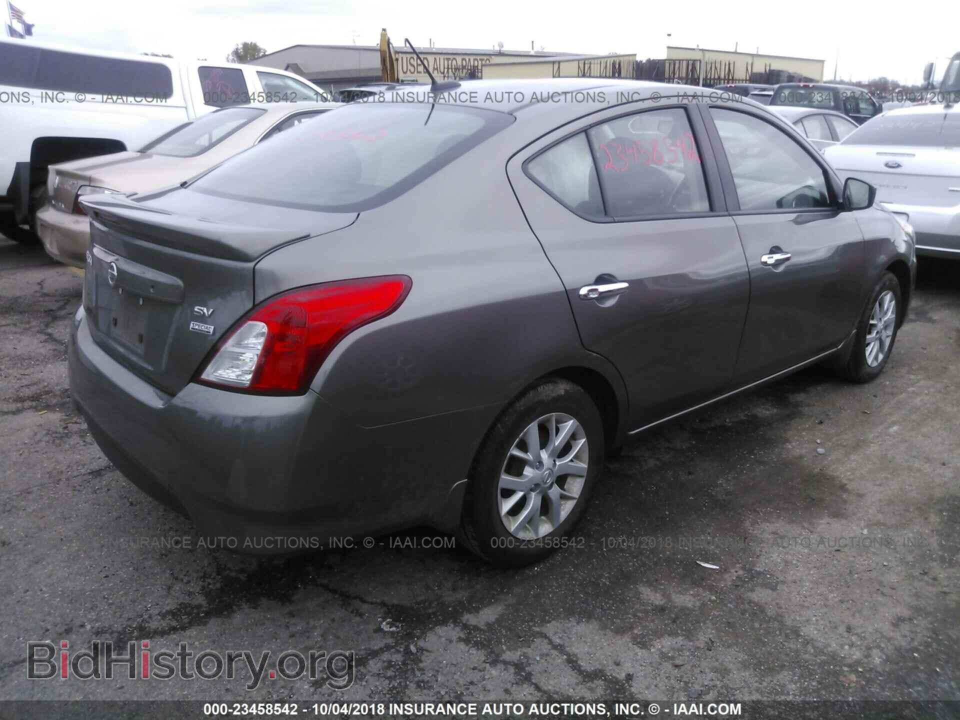 2017 Nissan Versa - VIN: 3N1CN7AP3HL861726 - Фото 4