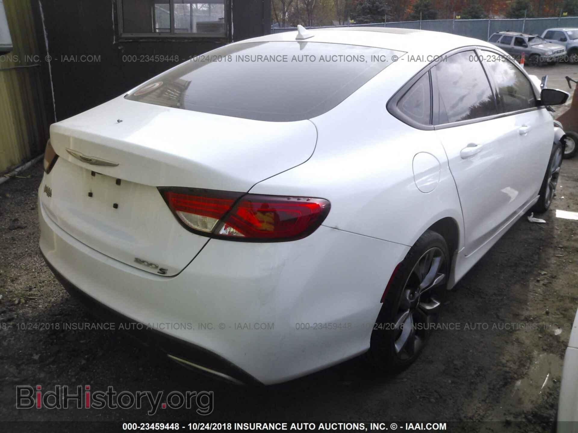 2016 Chrysler 200 - VIN: 1C3CCCBB2GN162685 - Фото 4