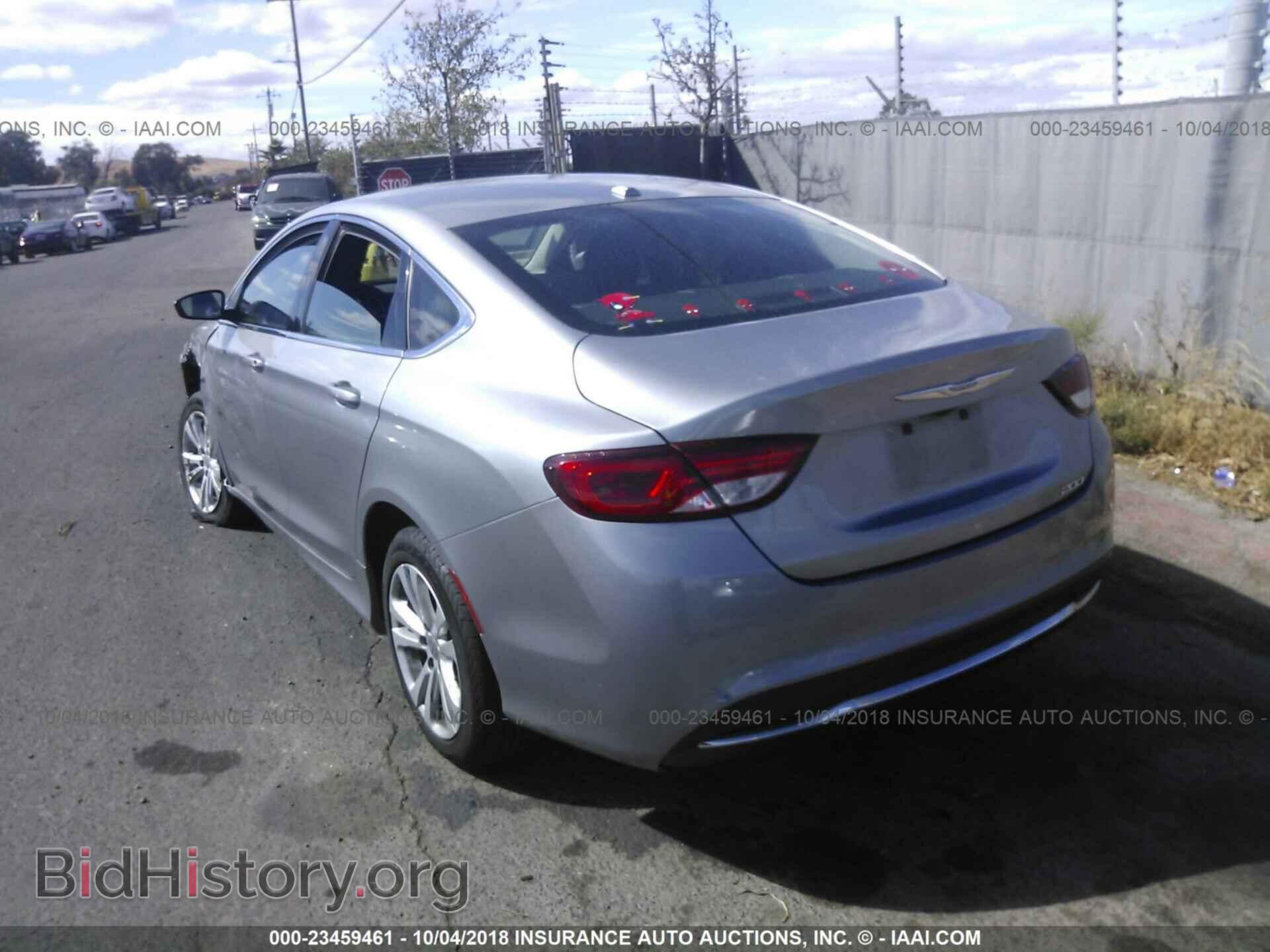 2016 Chrysler 200 - VIN: 1C3CCCAB5GN106323 - Photo 3