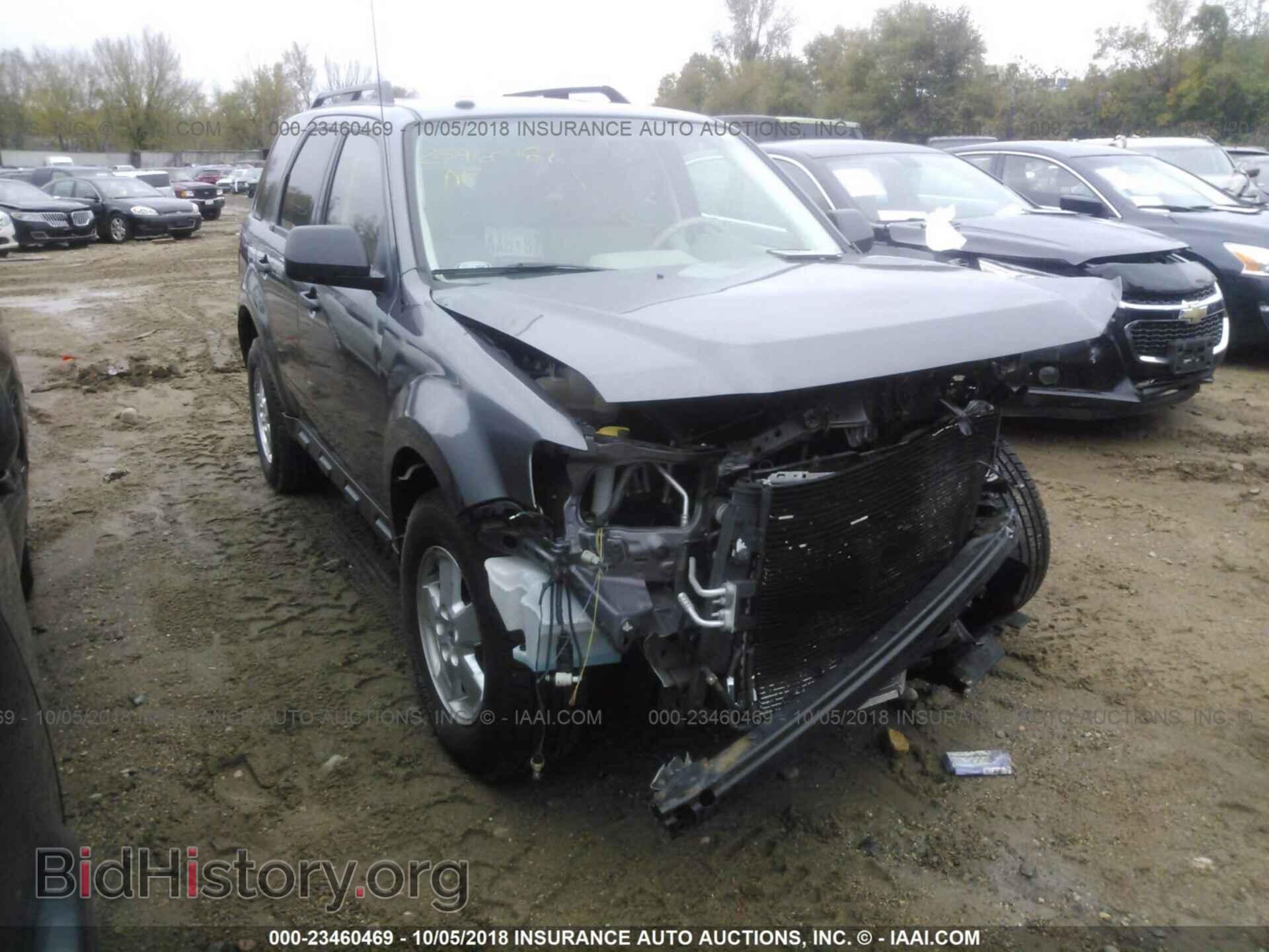 Photo 1FMCU9DG8BKA87145 - Ford Escape 2011