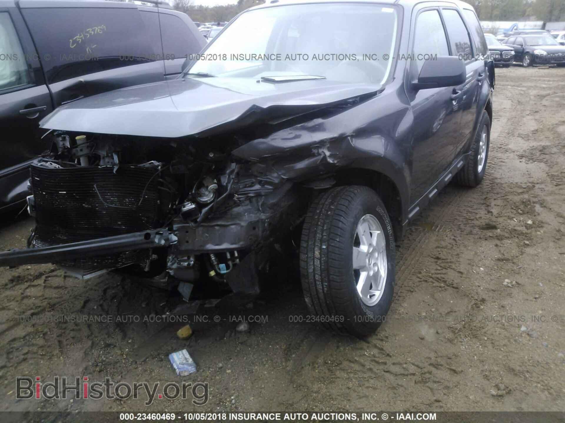 2011 Ford Escape - VIN: 1FMCU9DG8BKA87145 - Фото 6