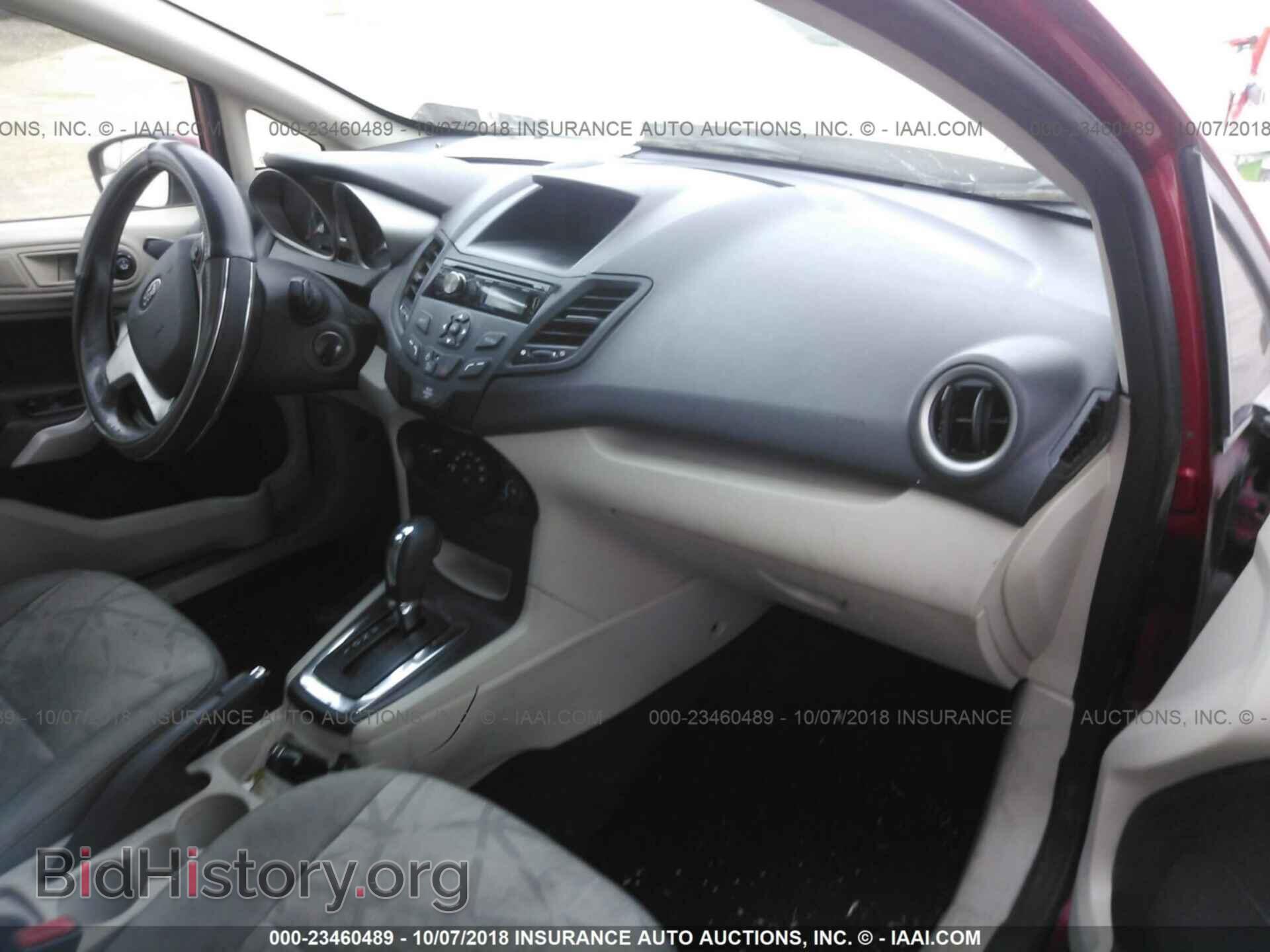 2011 Ford Fiesta - VIN: 3FADP4EJ7BM101581 - Фото 5
