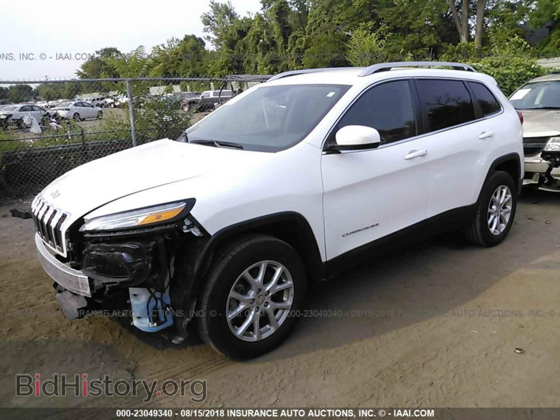 2017 JEEP CHEROKEE - VIN: 1C4PJMCB7HW570697 - Photo 2