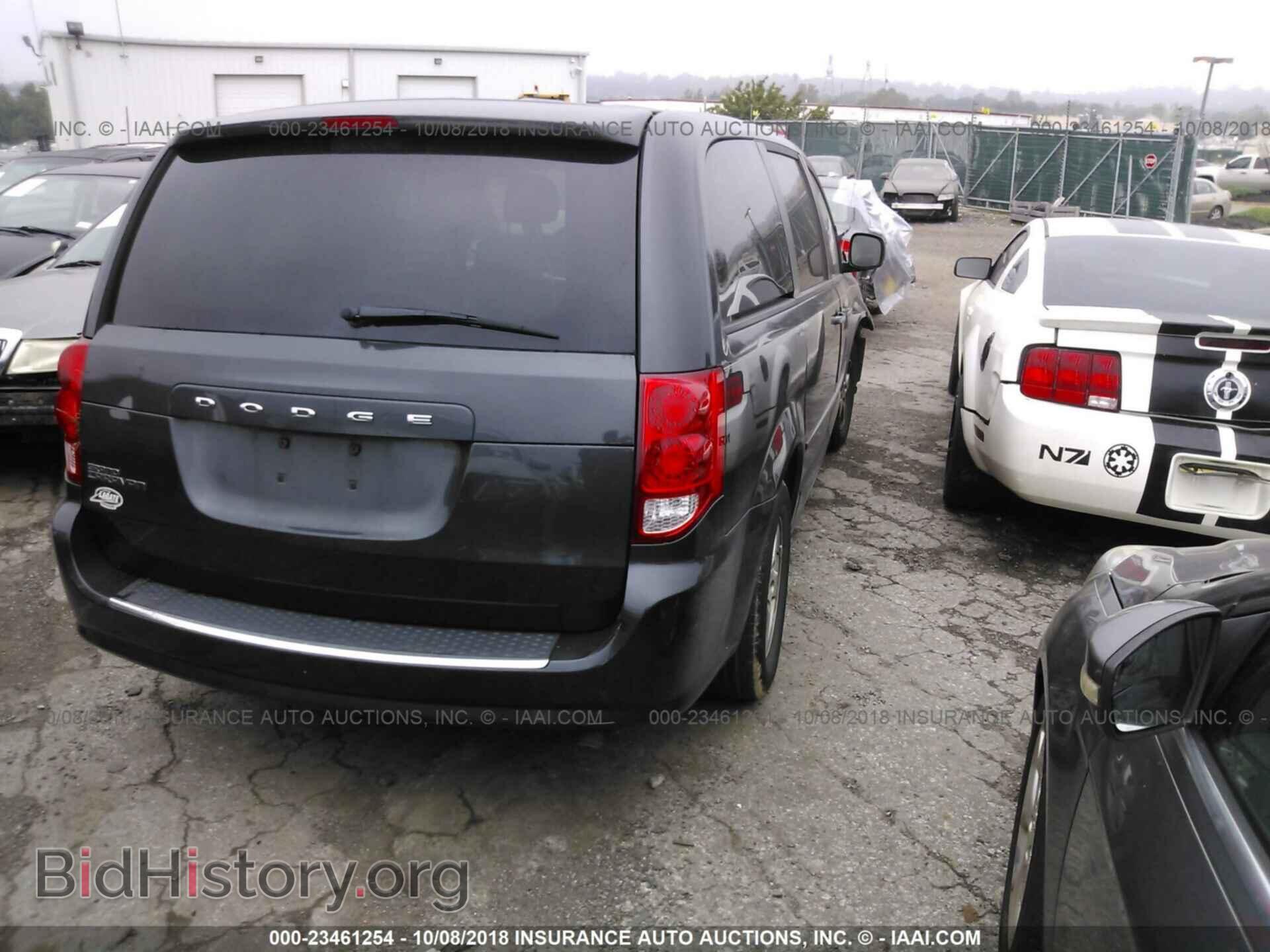 2011 Dodge Grand caravan - VIN: 2D4RN3DG9BR790024 - Фото 4
