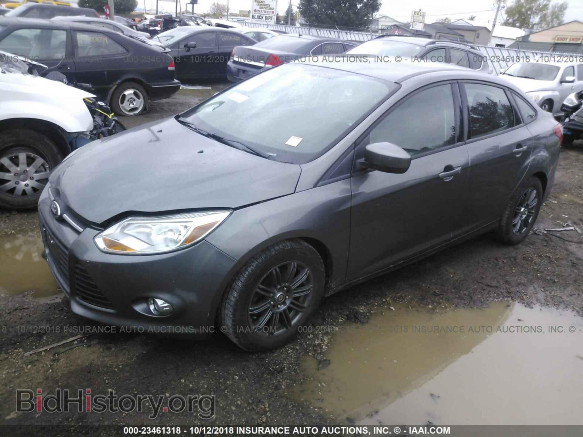 2012 Ford Focus - VIN: 1FAHP3F23CL390853 - Фото 2