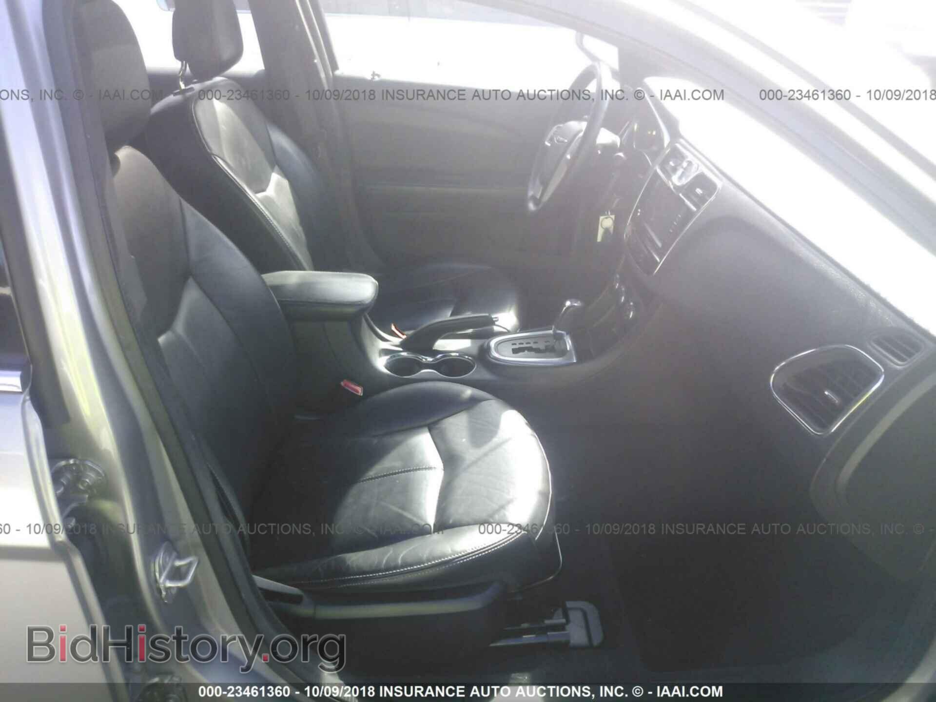 2013 Chrysler 200 - VIN: 1C3CCBCG6DN715791 - Photo 5