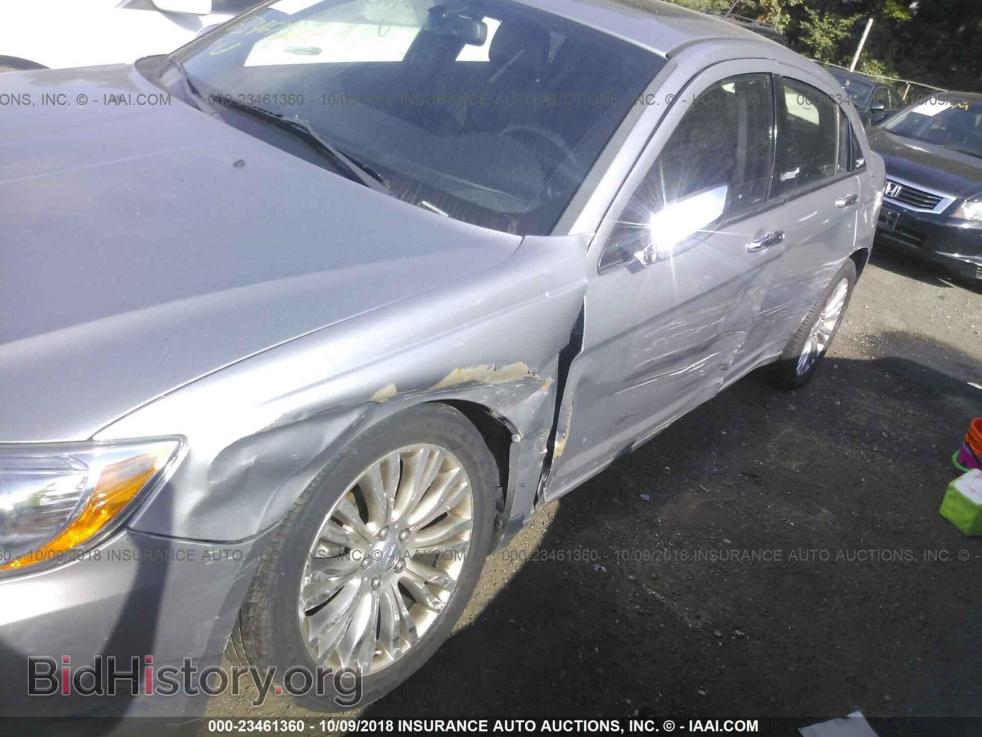 2013 Chrysler 200 - VIN: 1C3CCBCG6DN715791 - Photo 6
