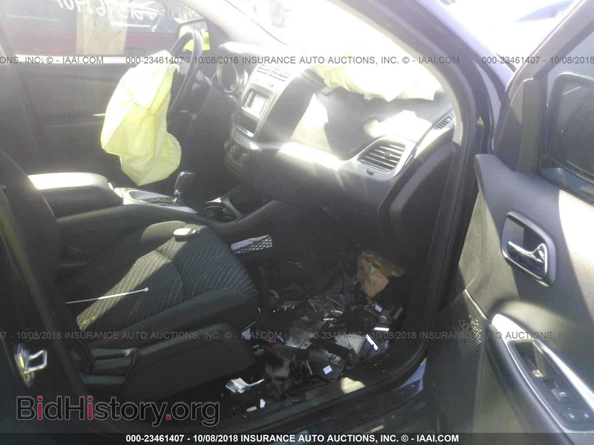2017 Dodge Journey - VIN: 3C4PDCAB9HT544807 - Photo 5
