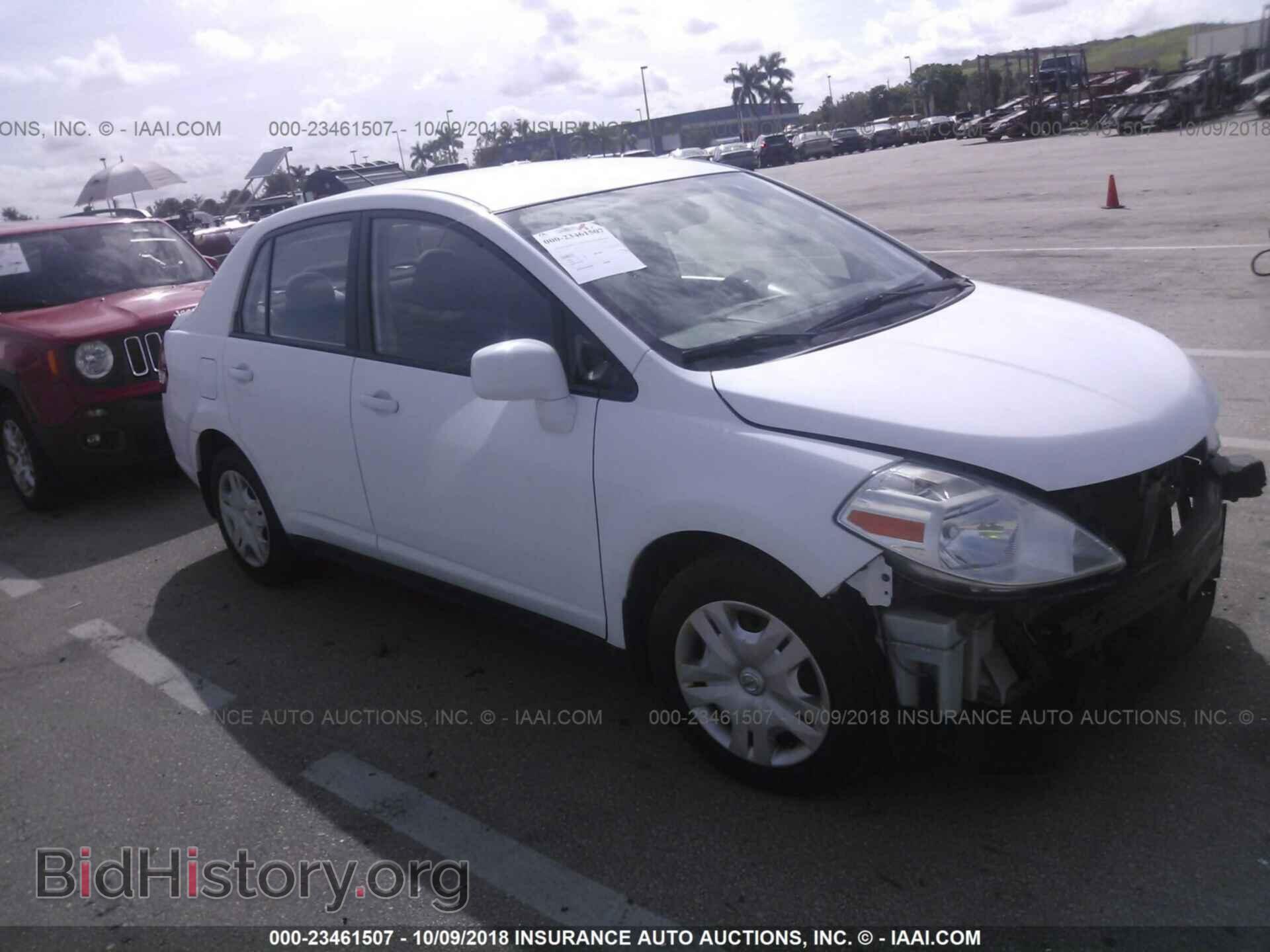 Фотография 3N1BC1APXBL421749 - Nissan Versa 2011