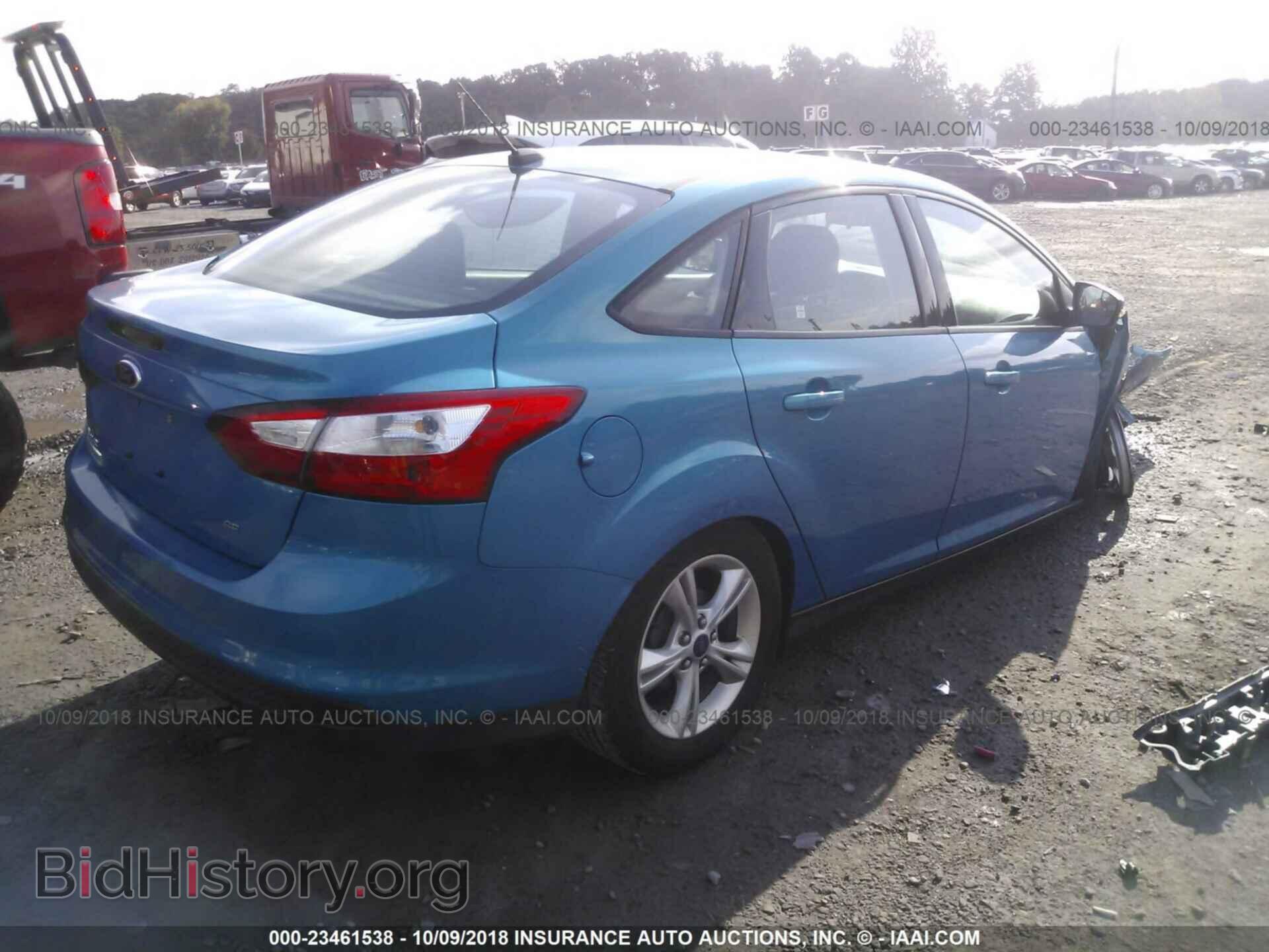 2014 Ford Focus - VIN: 1FADP3F26EL262270 - Фото 4