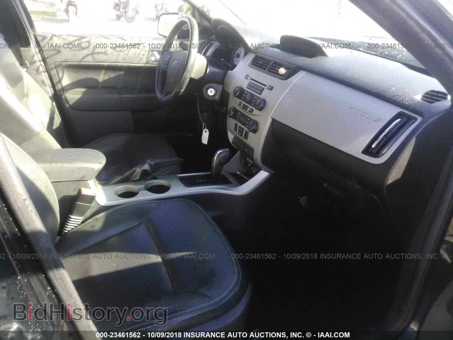 2011 Ford Focus - VIN: 1FAHP3GN9BW107734 - Фото 5