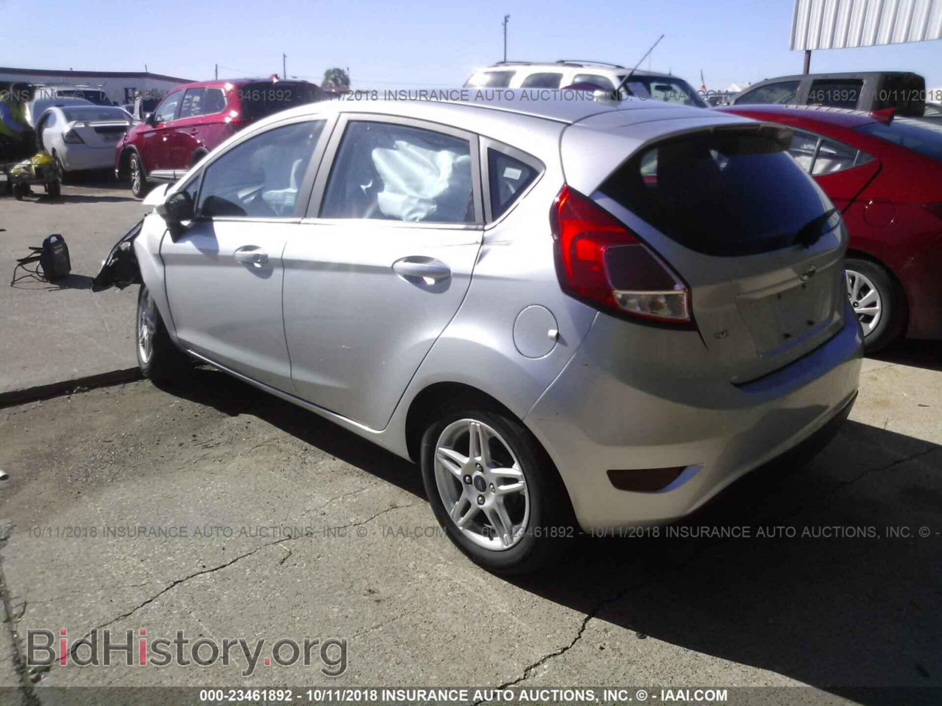 2017 Ford Fiesta - VIN: 3FADP4EJ4HM119268 - Фото 3