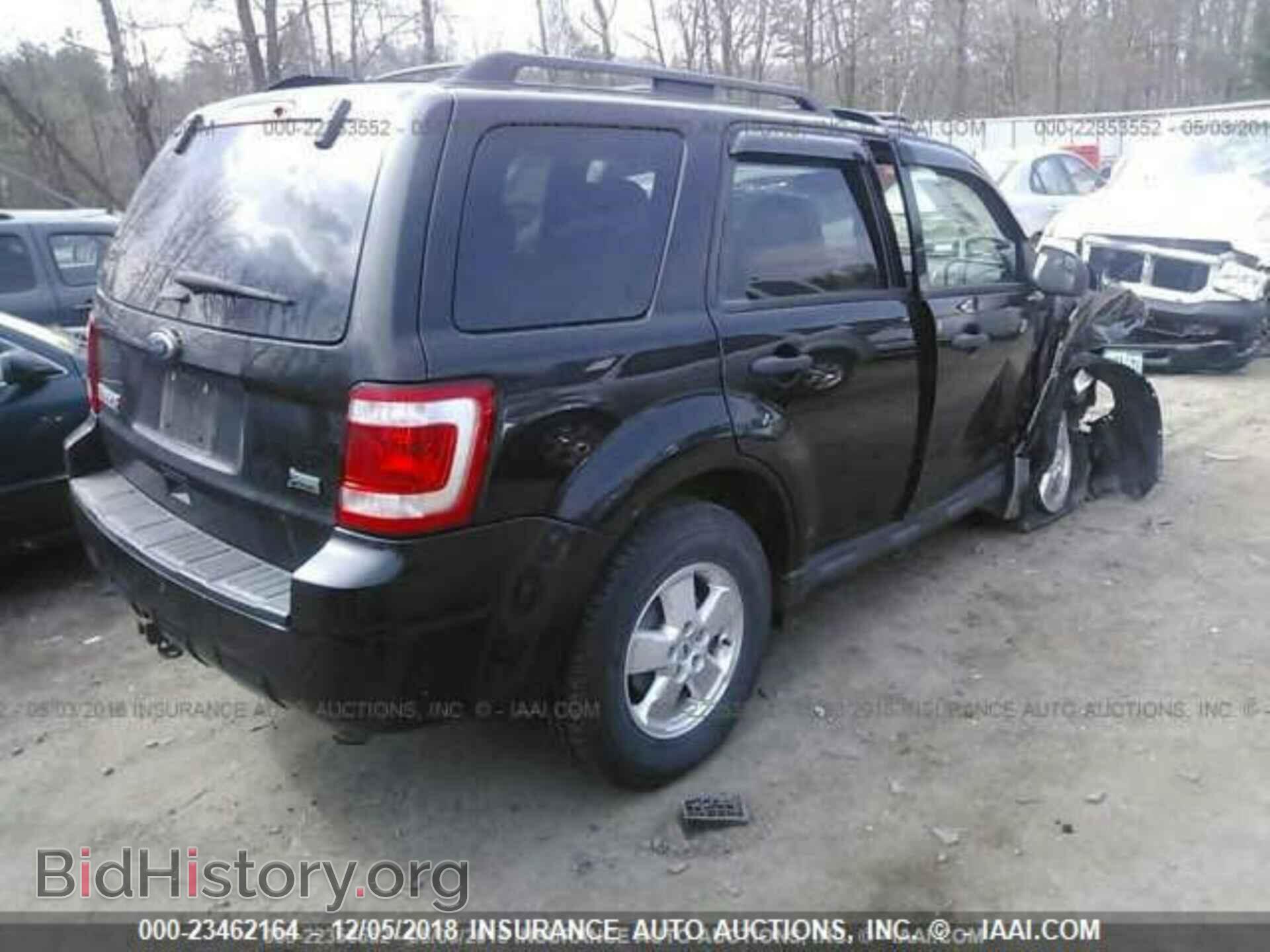 2011 Ford Escape - VIN: 1FMCU9DG6BKB08686 - Photo 4