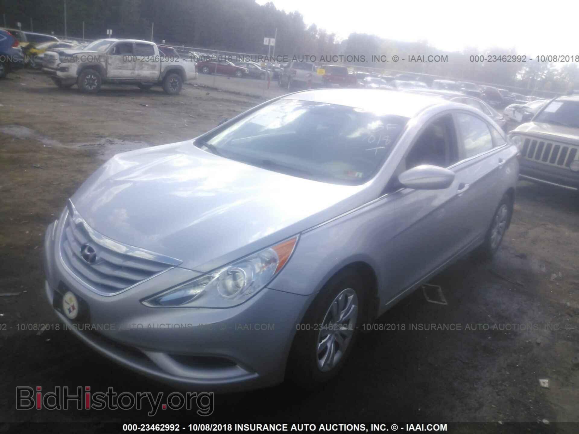 2012 Hyundai Sonata - VIN: 5NPEB4AC7CH433239 - Фото 2