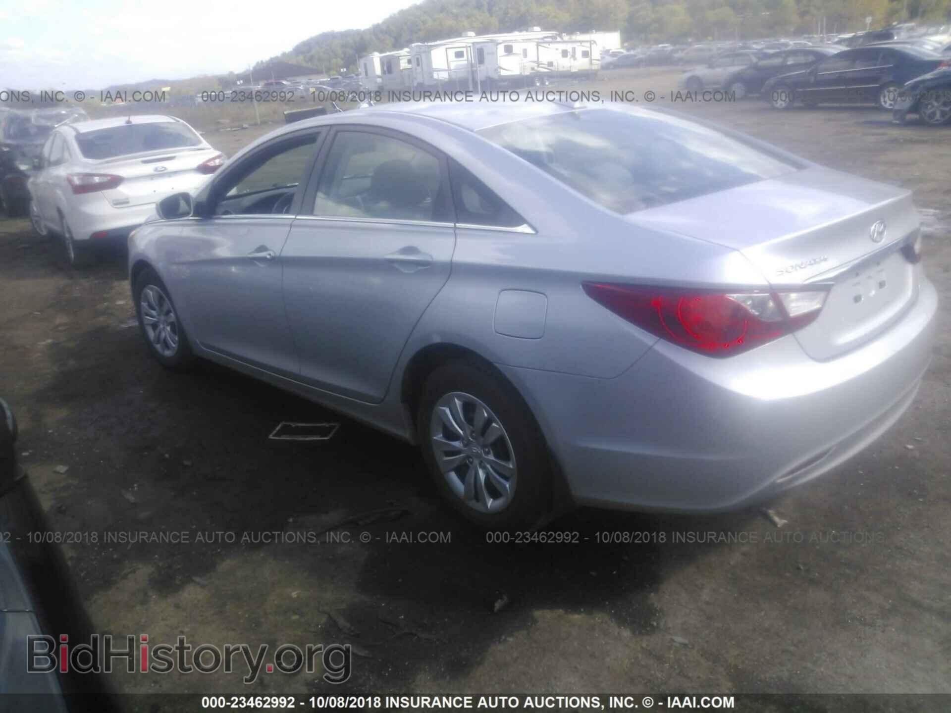 2012 Hyundai Sonata - VIN: 5NPEB4AC7CH433239 - Фото 3