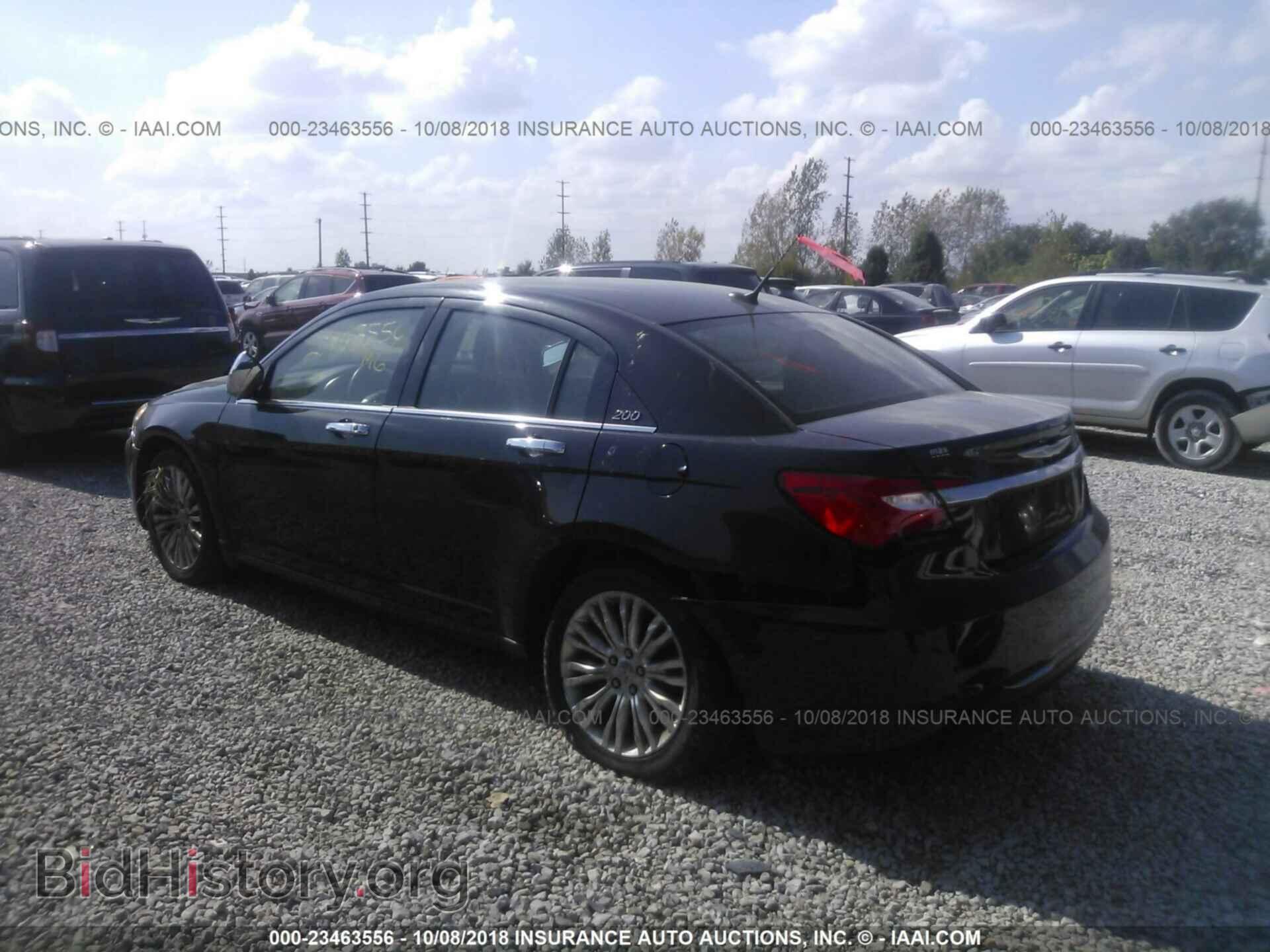 2011 Chrysler 200 - VIN: 1C3BC2FG5BN519166 - Фото 3