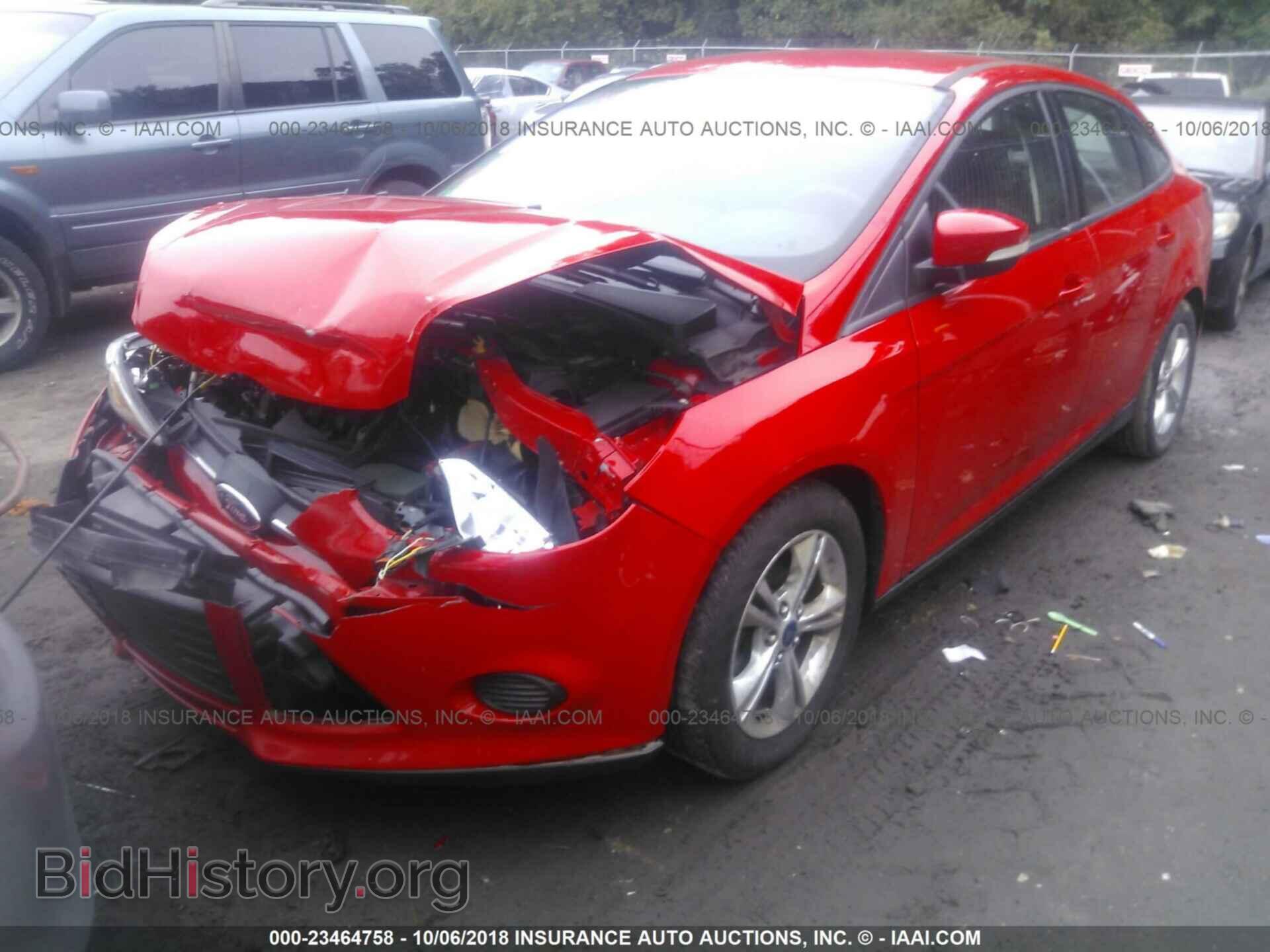 2014 Ford Focus - VIN: 1FADP3F2XEL120794 - Фото 2