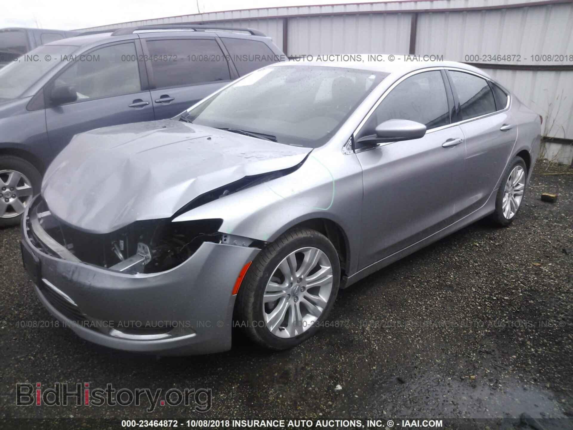 2015 Chrysler 200 - VIN: 1C3CCCAB5FN587978 - Photo 2