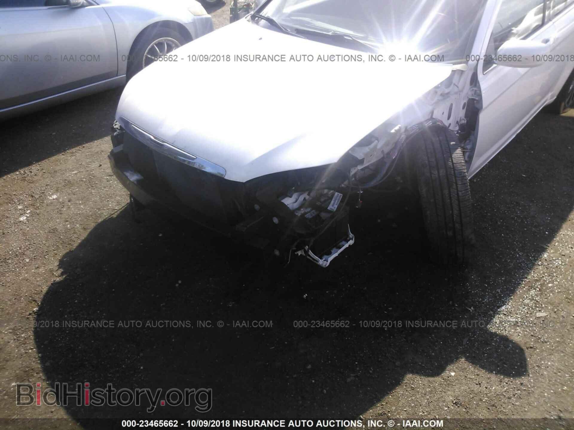 2014 Chrysler 200 - VIN: 1C3CCBBG0EN150148 - Photo 6
