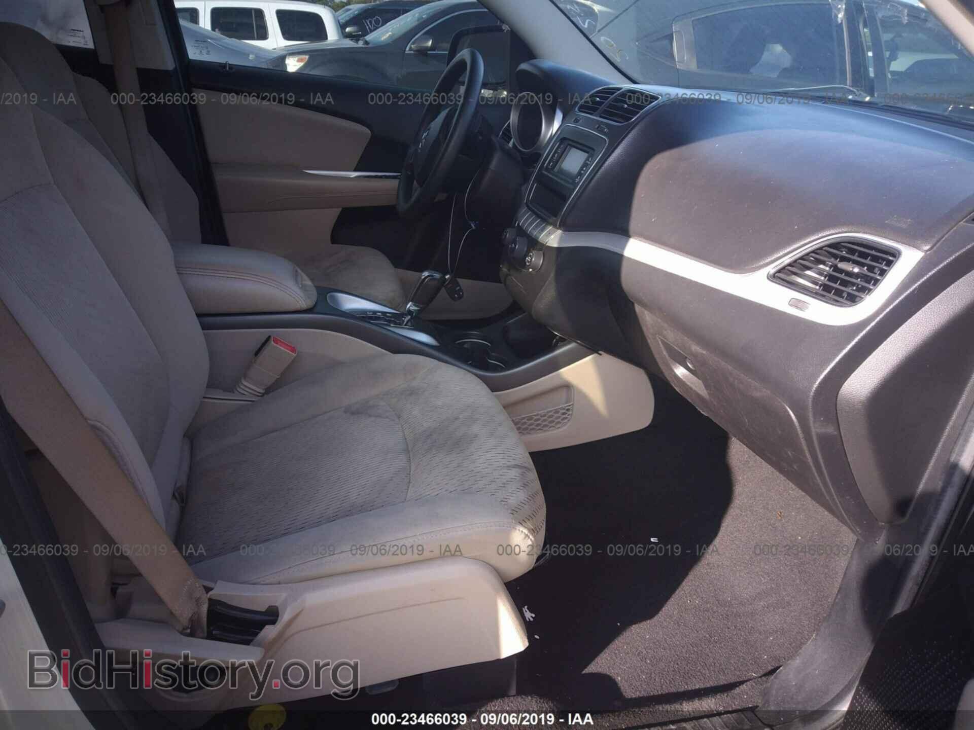 2016 DODGE JOURNEY - VIN: 3C4PDCBG8GT202581 - Фото 5