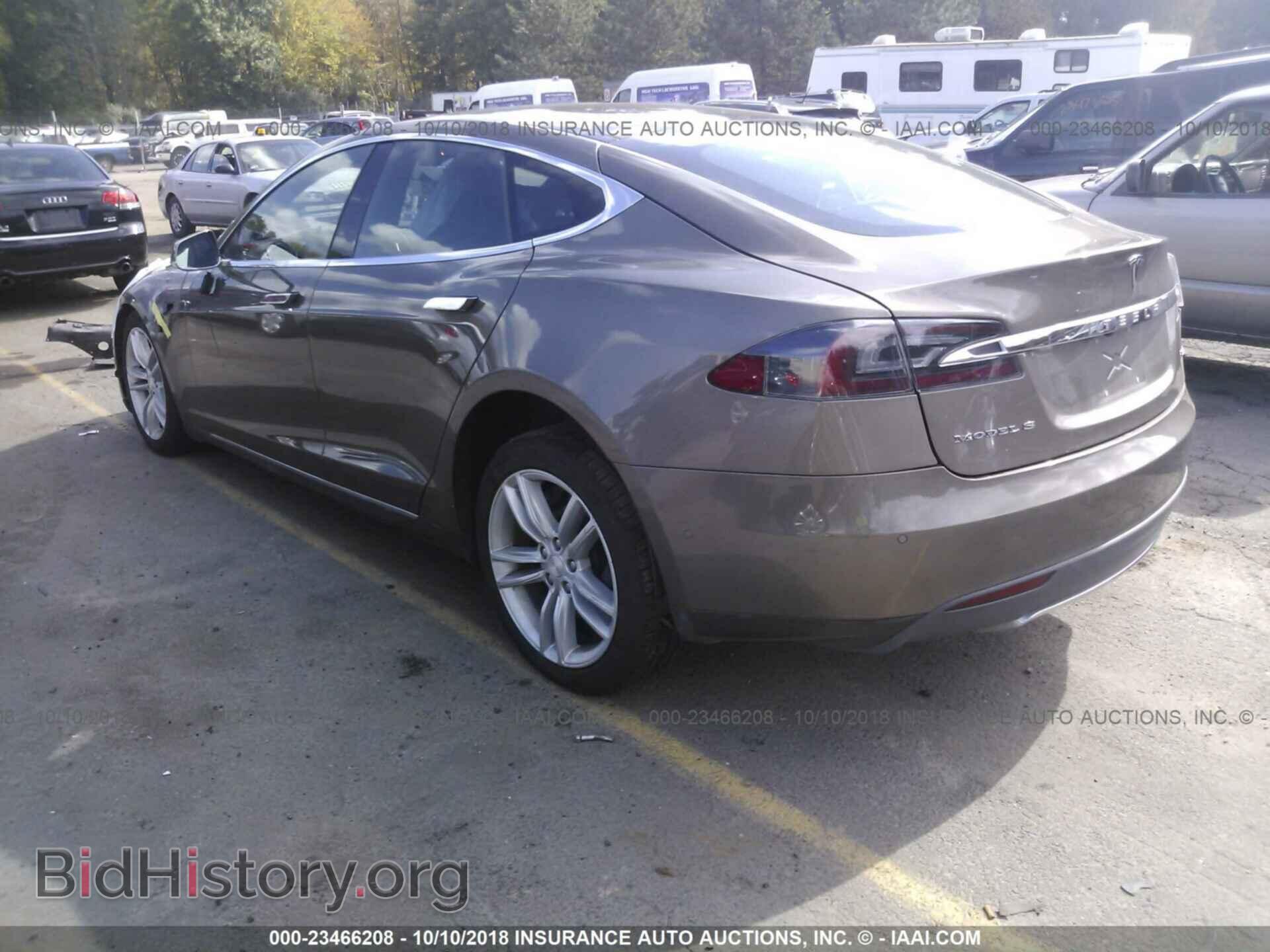 2015 TESLA MODEL S - VIN: 5YJSA1E21FF117148 - Фото 3