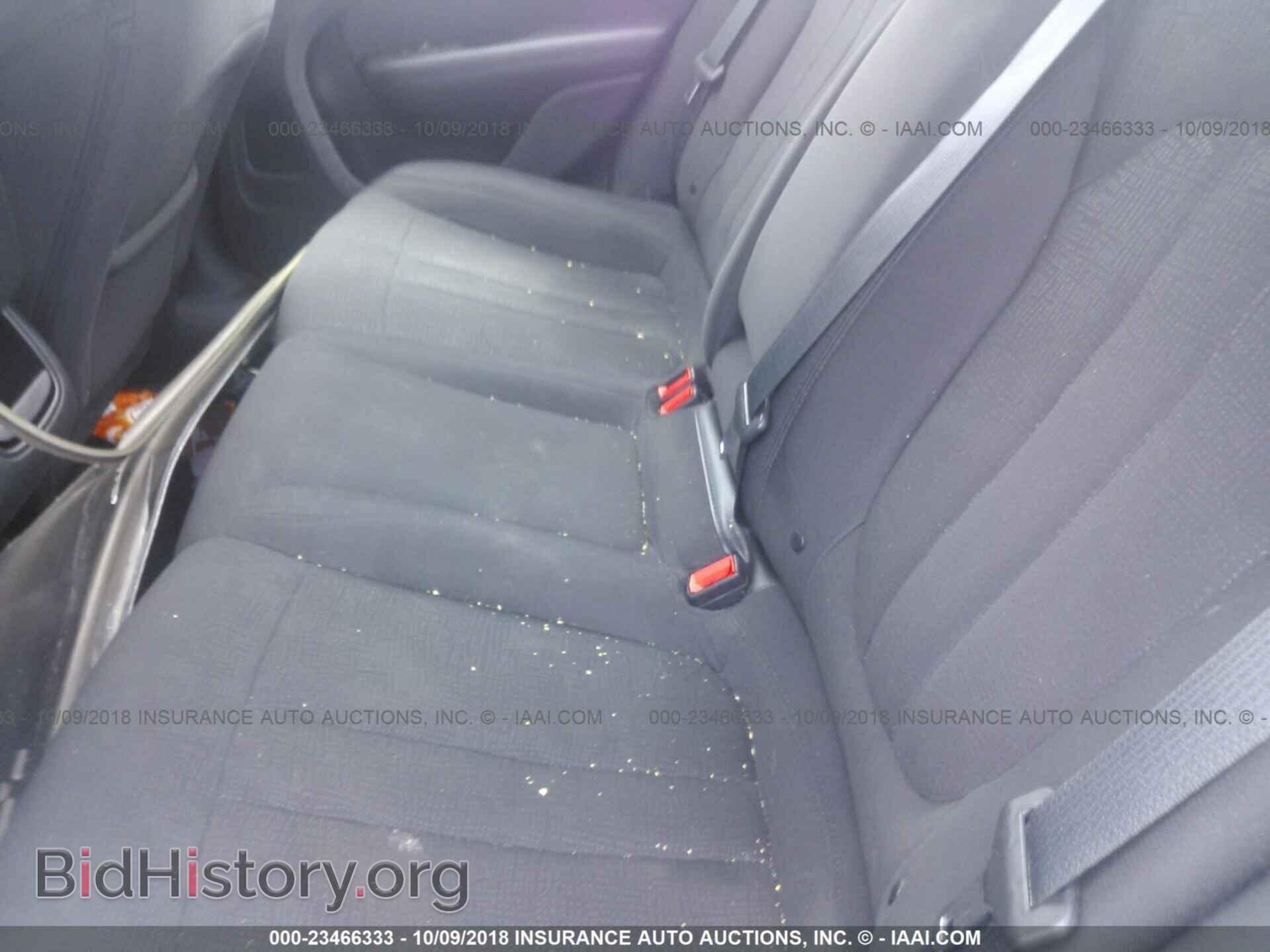 2016 Chrysler 200 - VIN: 1C3CCCAB1GN122129 - Фото 8