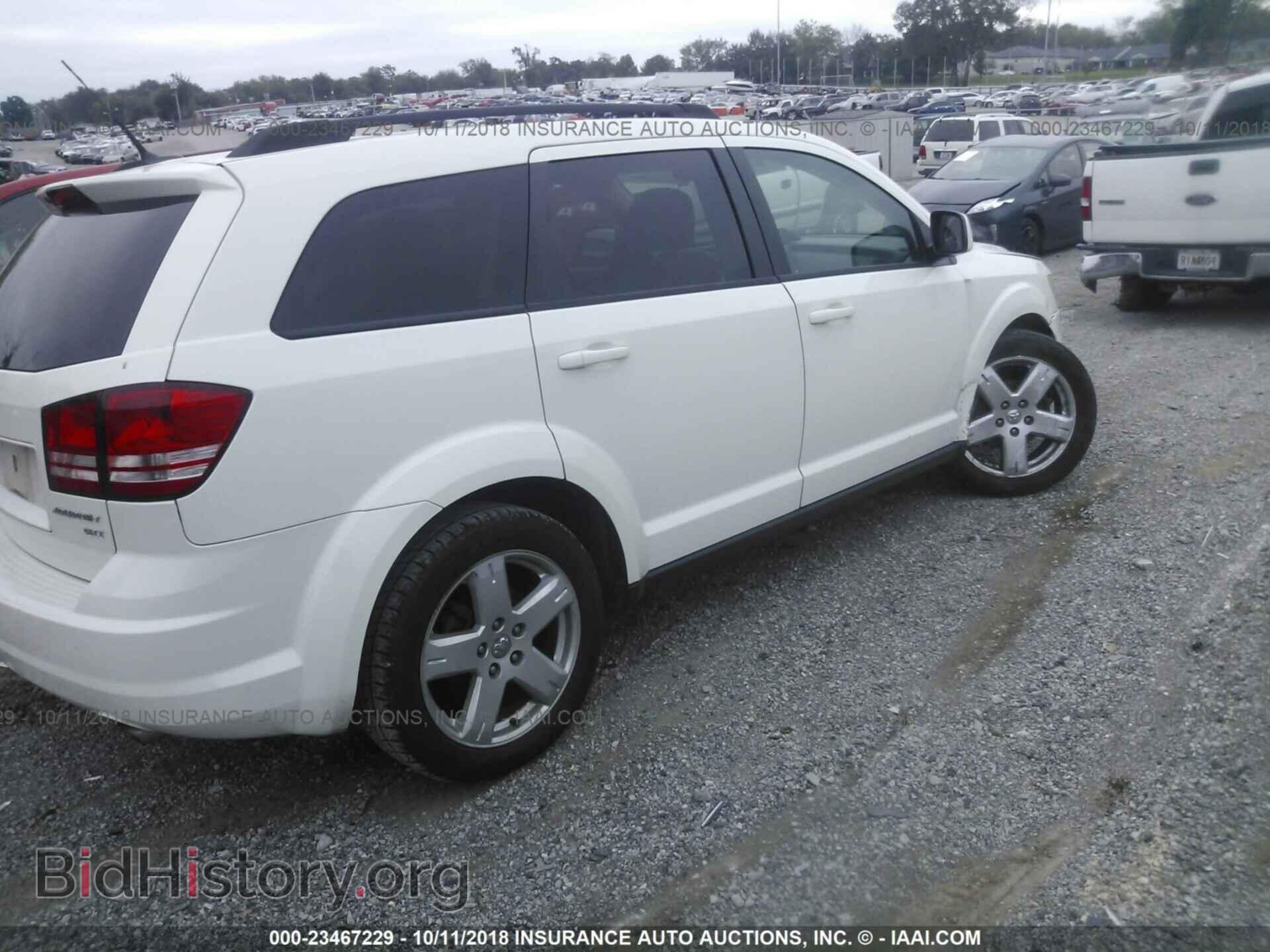 2010 DODGE JOURNEY - VIN: 3D4PH5FV0AT229082 - Photo 4