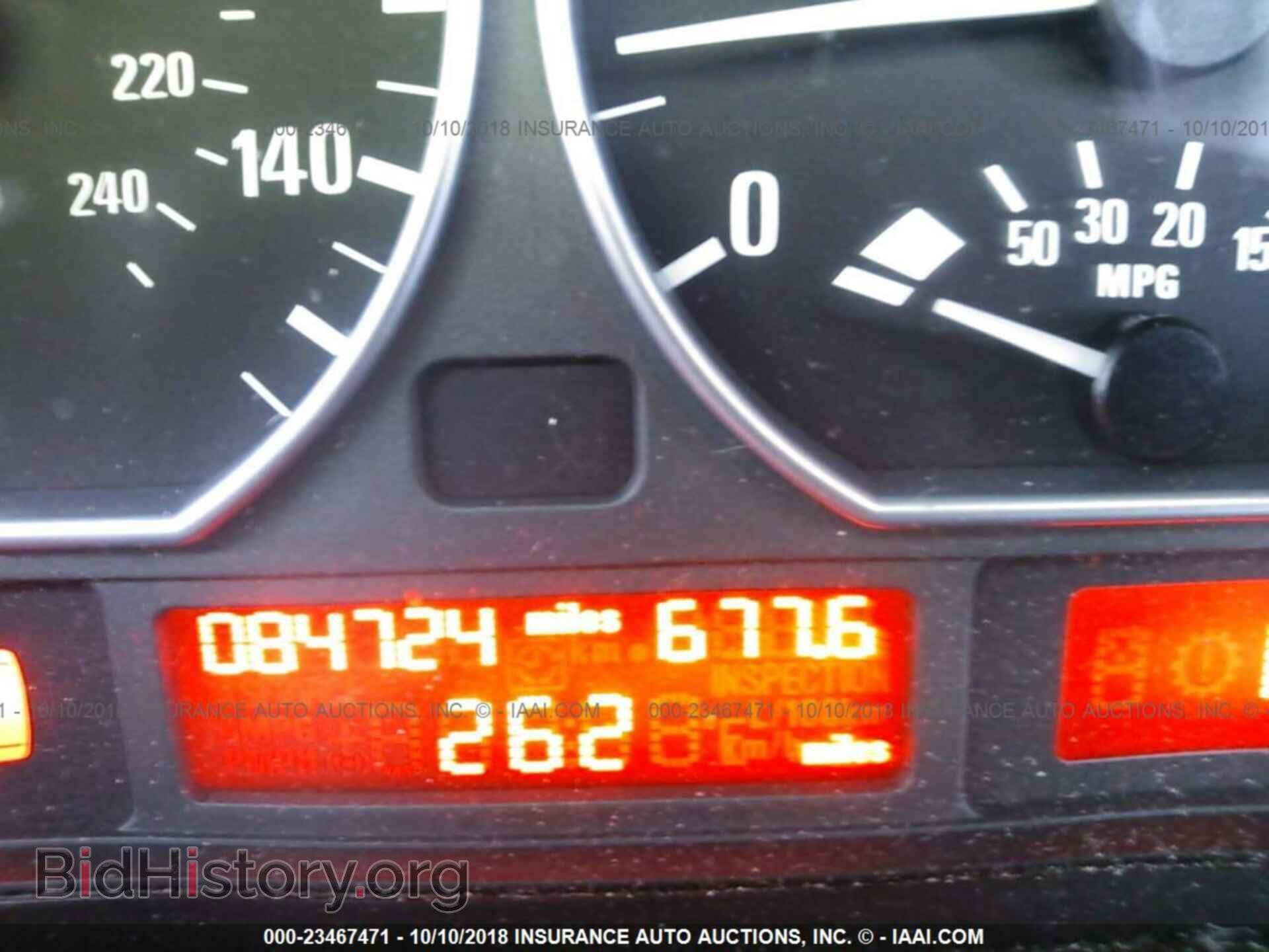 2004 BMW 330 - VIN: WBAEW53404PN34092 - Фото 7