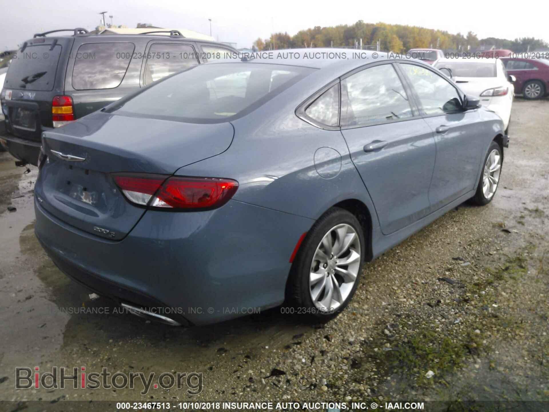 2015 Chrysler 200 - VIN: 1C3CCCDG7FN553788 - Photo 4