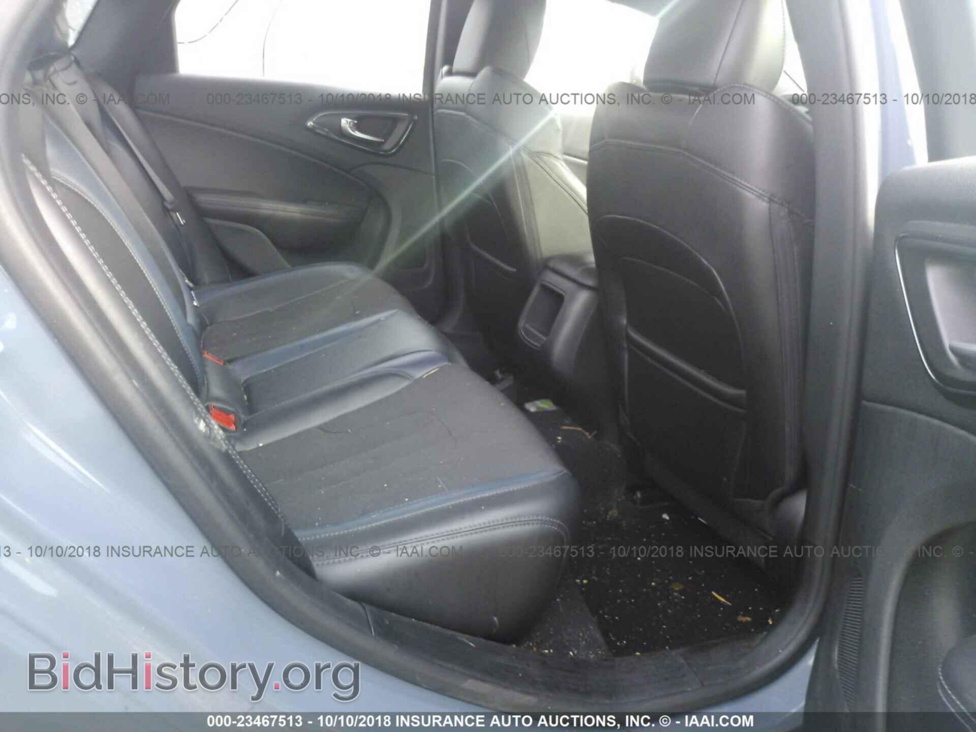 2015 Chrysler 200 - VIN: 1C3CCCDG7FN553788 - Photo 8