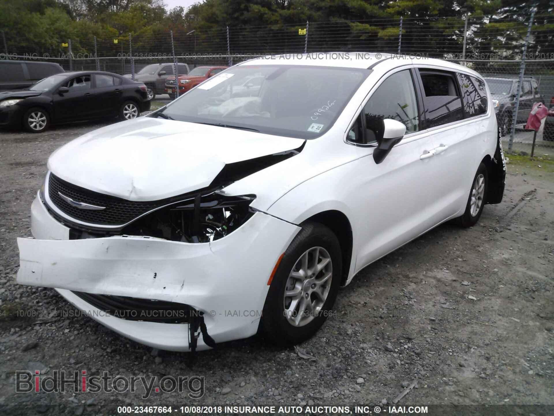 2017 CHRYSLER PACIFICA - VIN: 2C4RC1CG4HR610157 - Photo 2