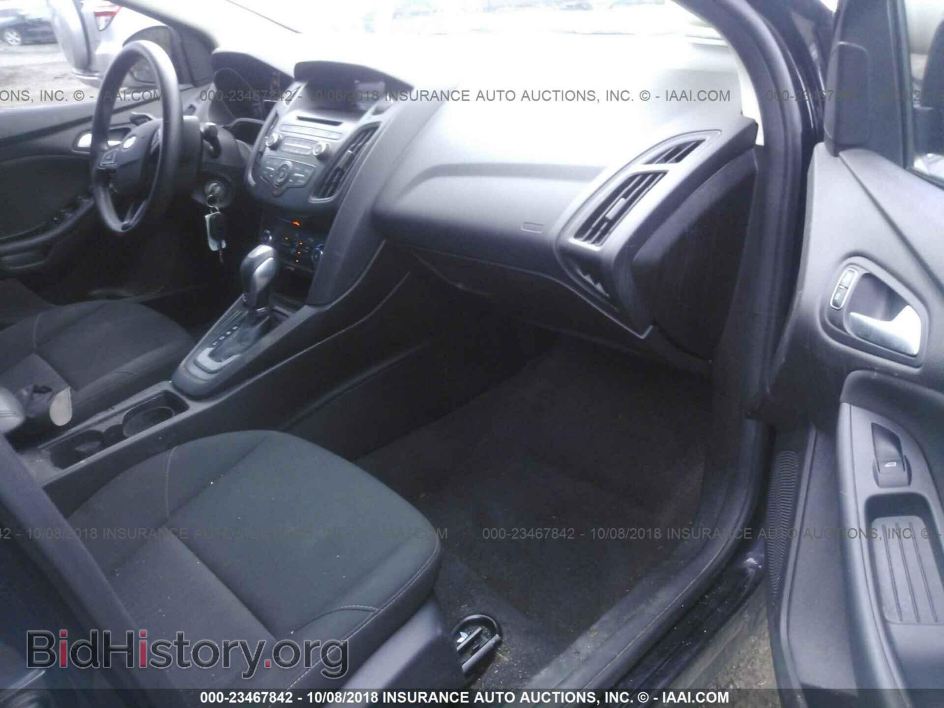 2016 Ford Focus - VIN: 1FADP3F24GL231165 - Фото 5