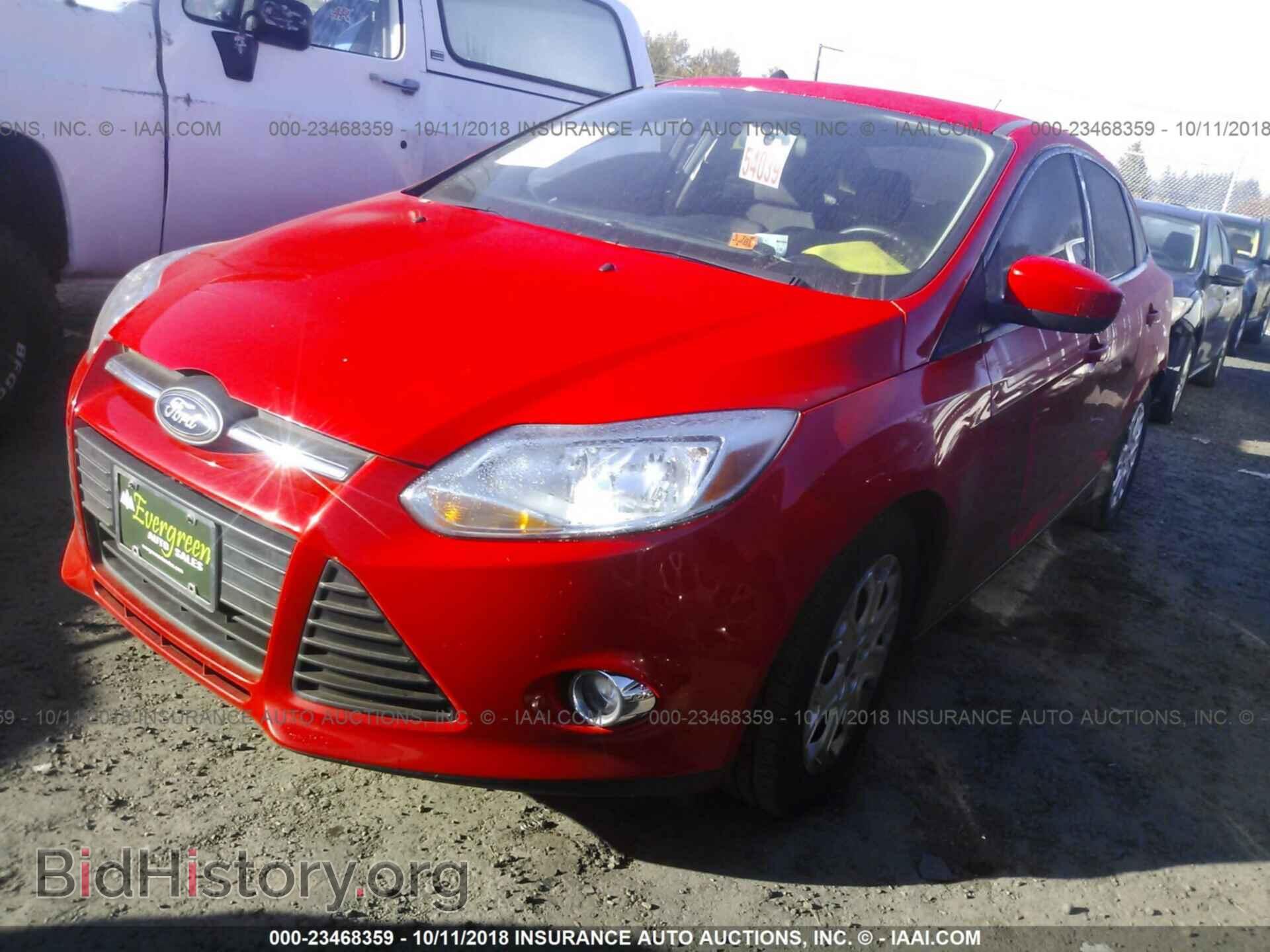 2012 Ford Focus - VIN: 1FAHP3F20CL416003 - Photo 2