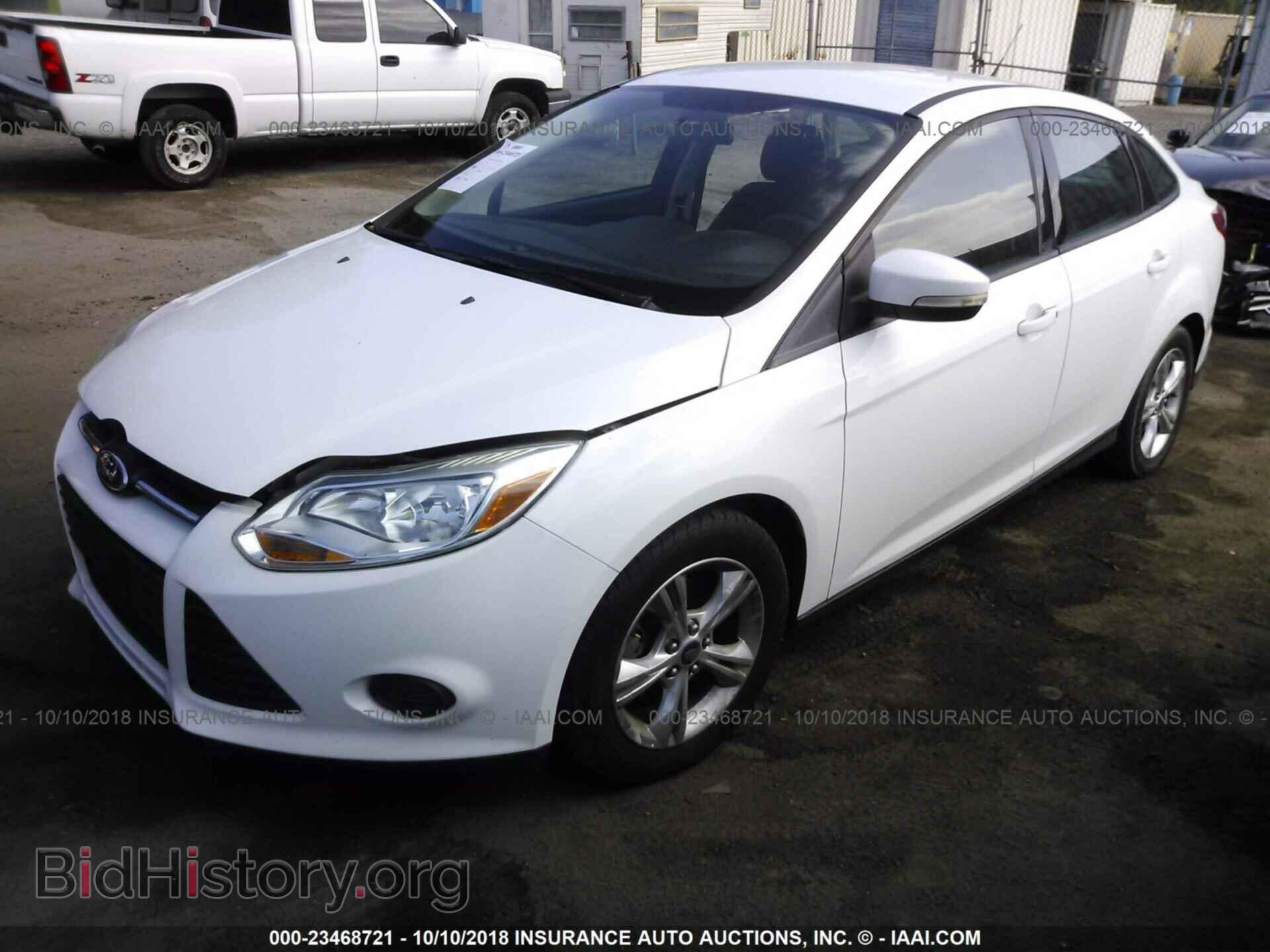 2013 Ford Focus - VIN: 1FADP3F25DL190878 - Фото 2