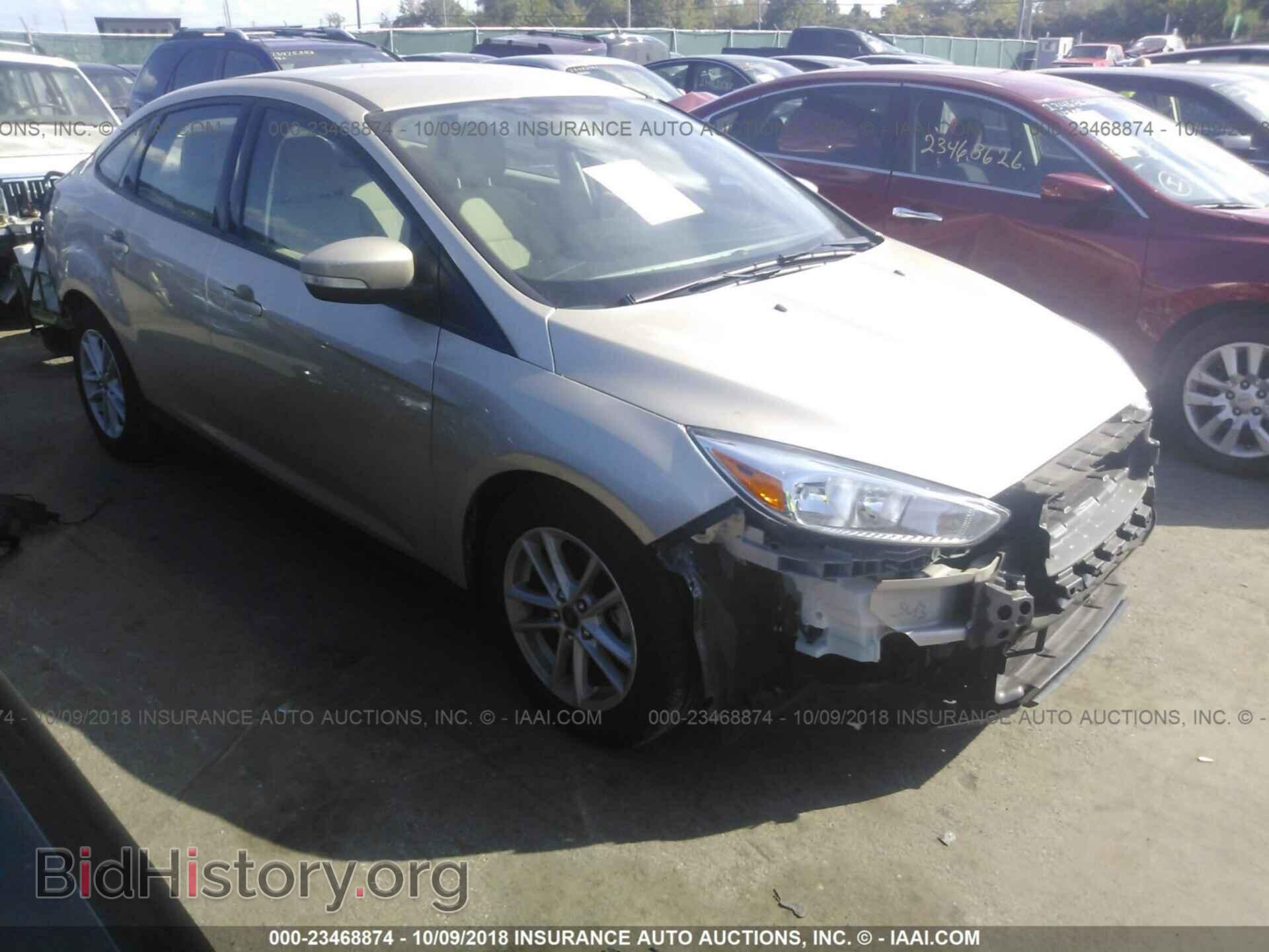 Фотография 1FADP3F24HL275796 - Ford Focus 2017