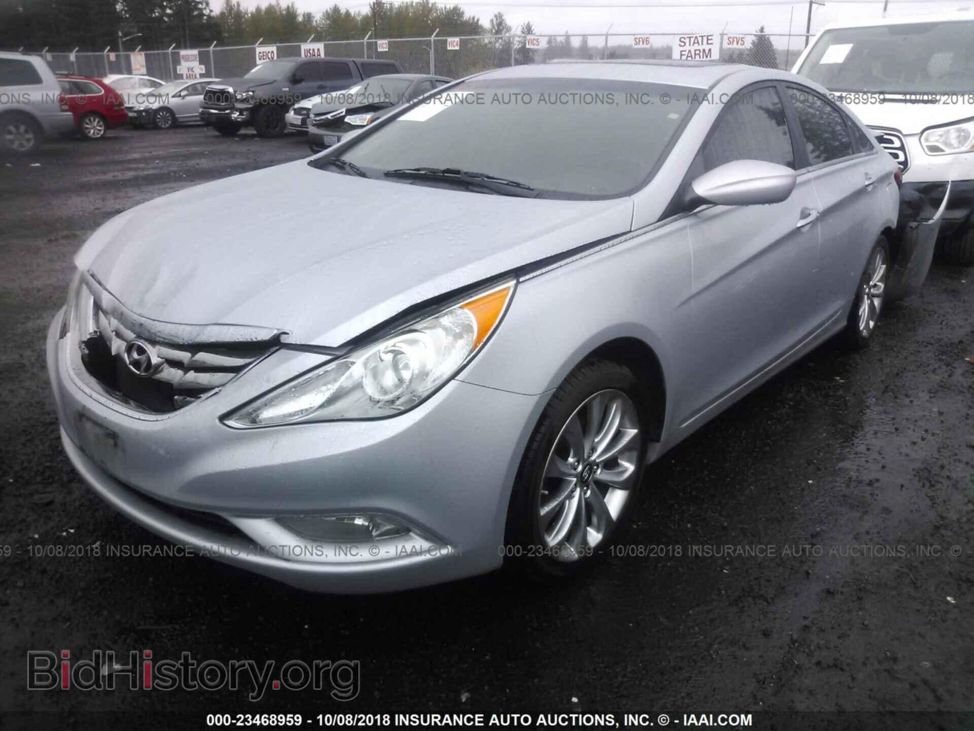 2012 Hyundai Sonata - VIN: 5NPEC4AB3CH333434 - Фото 2