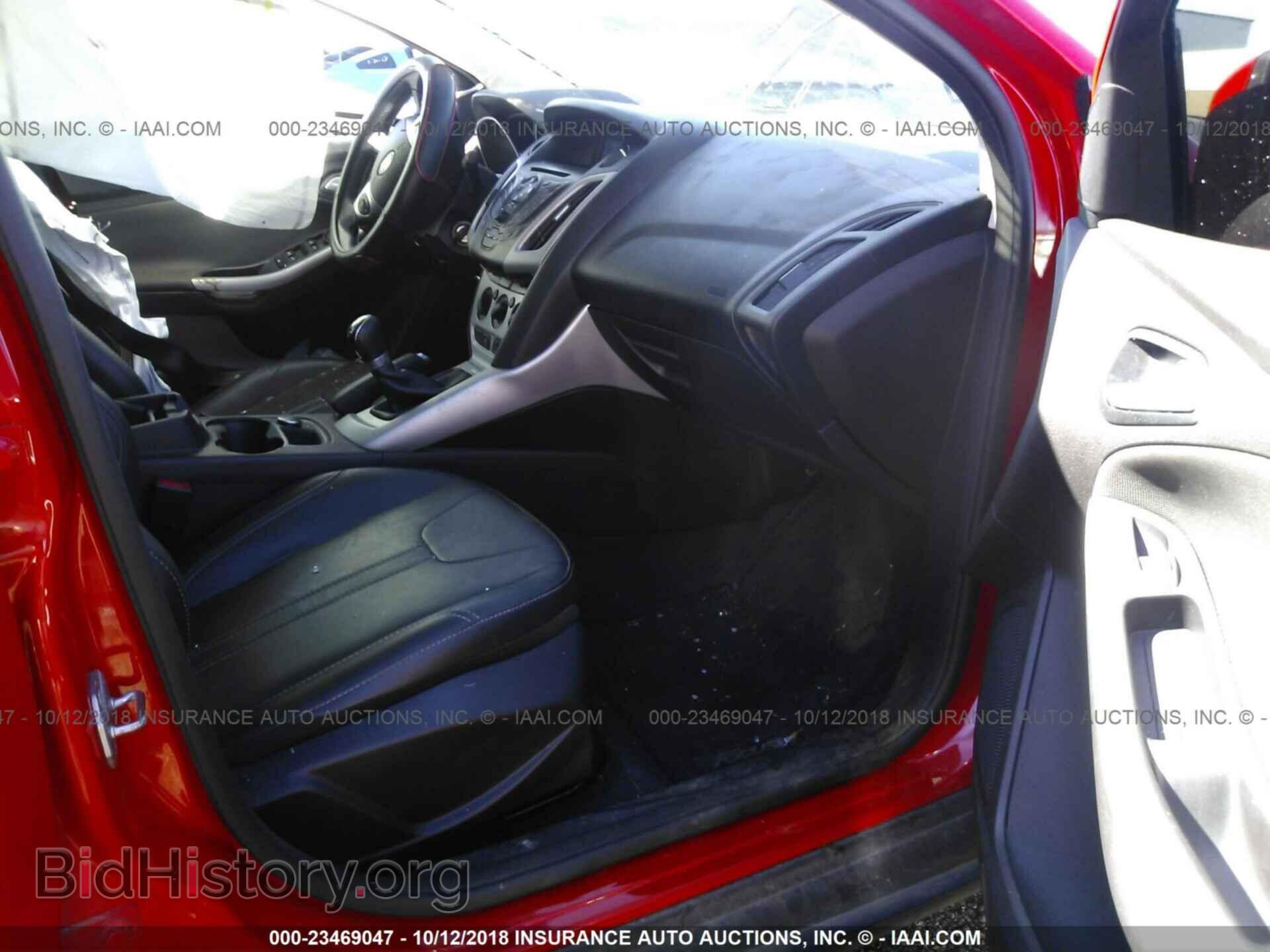2014 Ford Focus - VIN: 1FADP3F23EL252201 - Фото 5