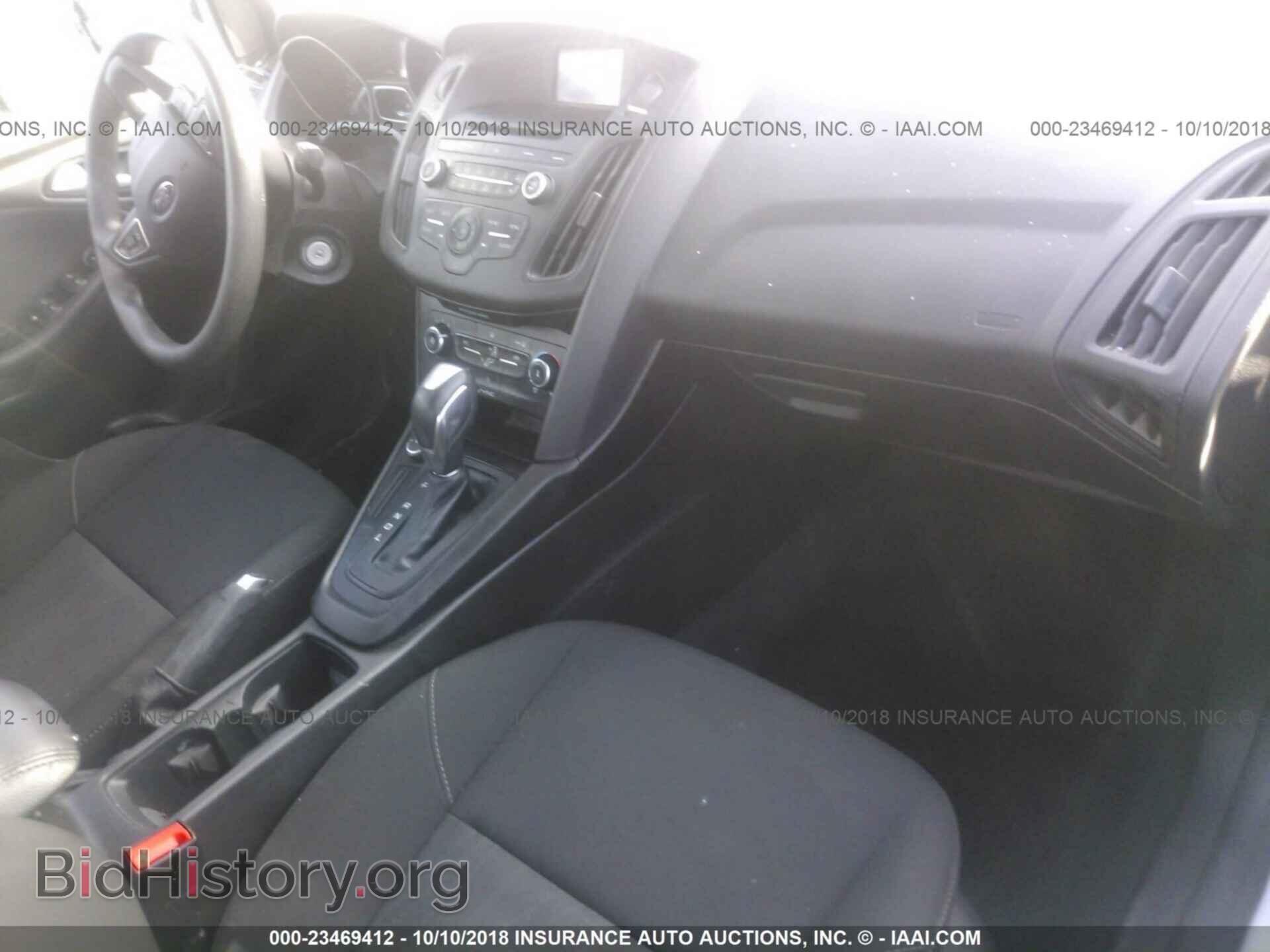 2016 Ford Focus - VIN: 1FADP3F25GL399543 - Фото 5