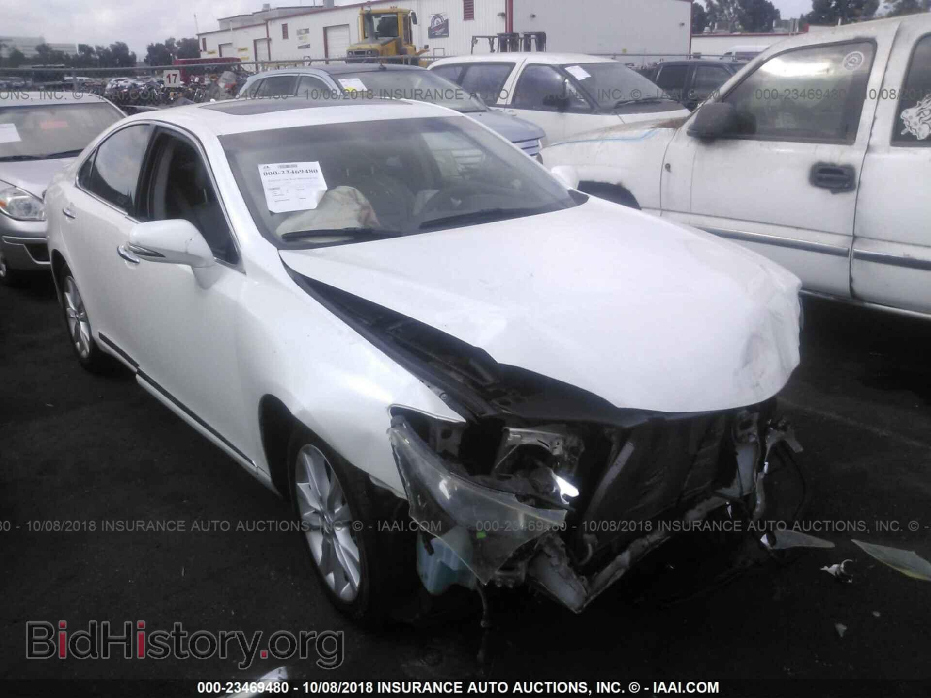 Photo JTHBK1EG5B2465748 - LEXUS ES 2011