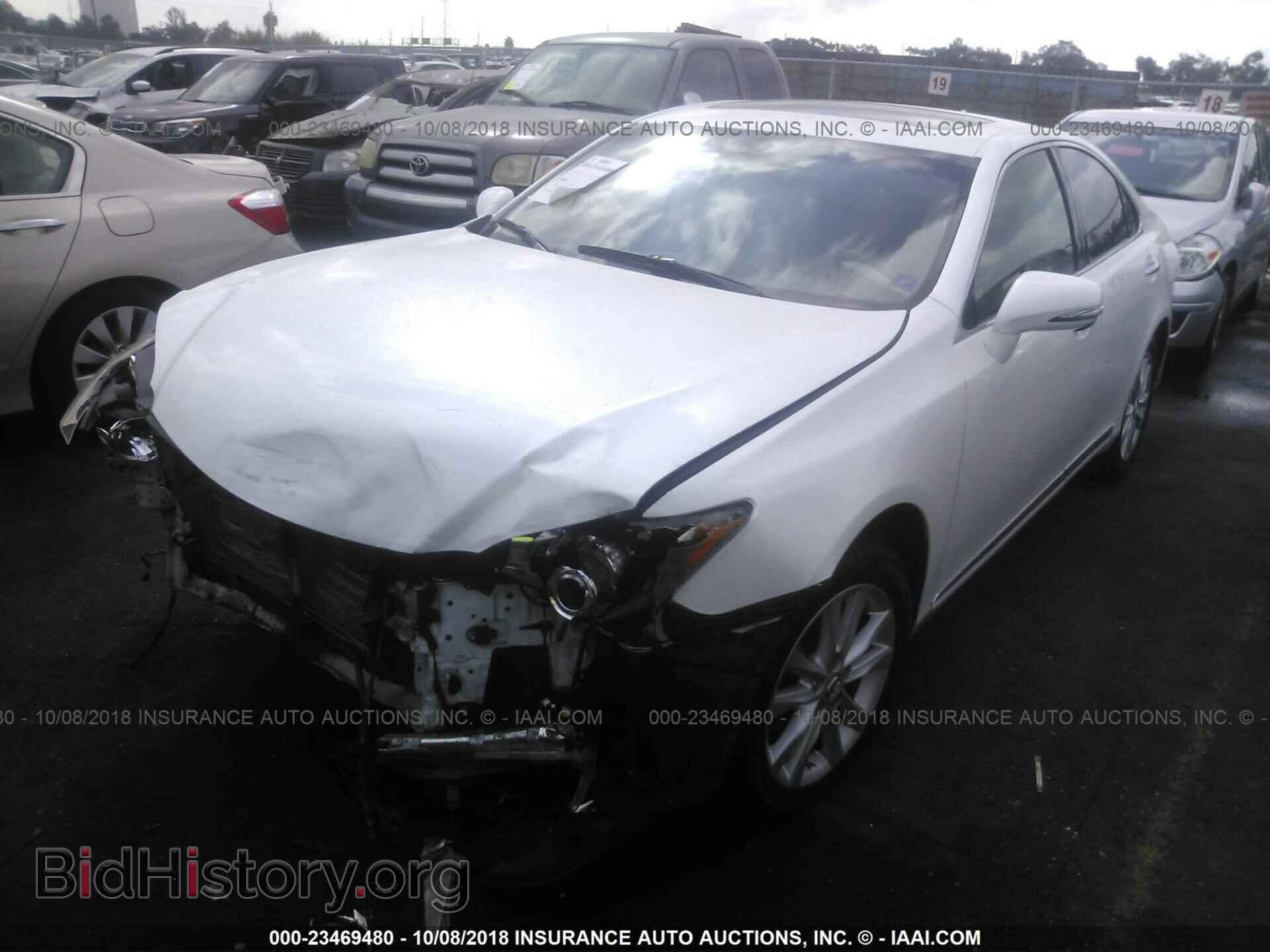 2011 LEXUS ES - VIN: JTHBK1EG5B2465748 - Фото 2