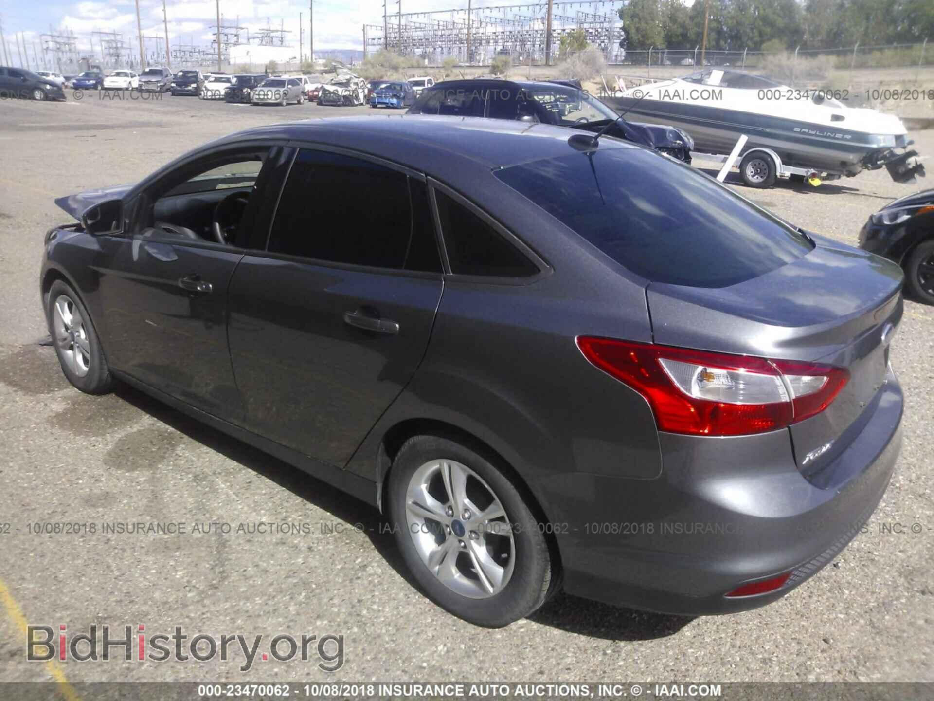 2014 Ford Focus - VIN: 1FADP3F27EL349577 - Photo 3