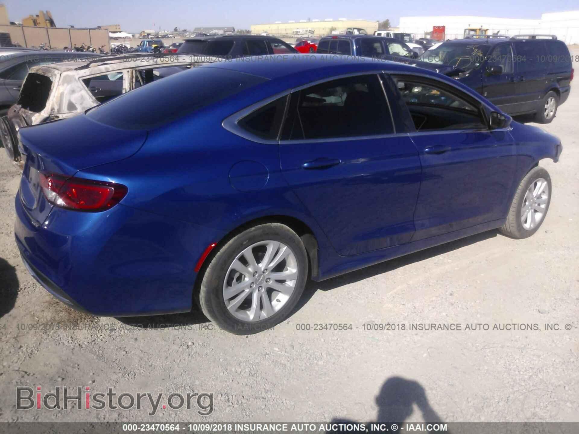 2016 Chrysler 200 - VIN: 1C3CCCAB6GN165736 - Photo 4