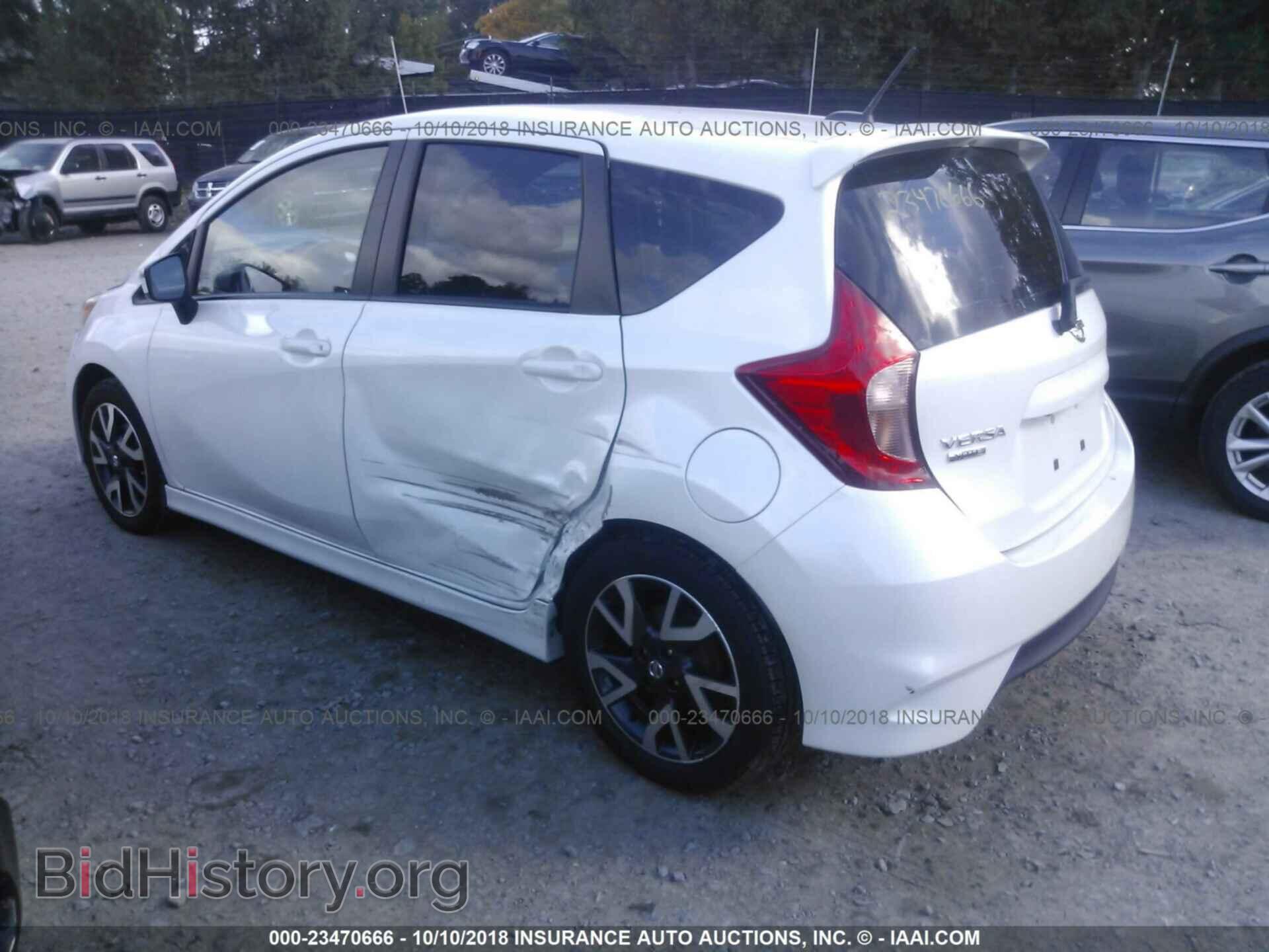 2016 Nissan Versa note - VIN: 3N1CE2CP0GL408386 - Фото 3
