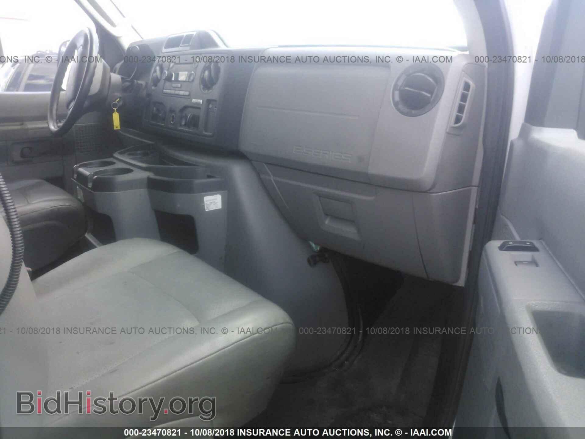 2012 Ford Econoline - VIN: 1FTNE1EL1CDA36325 - Фото 5