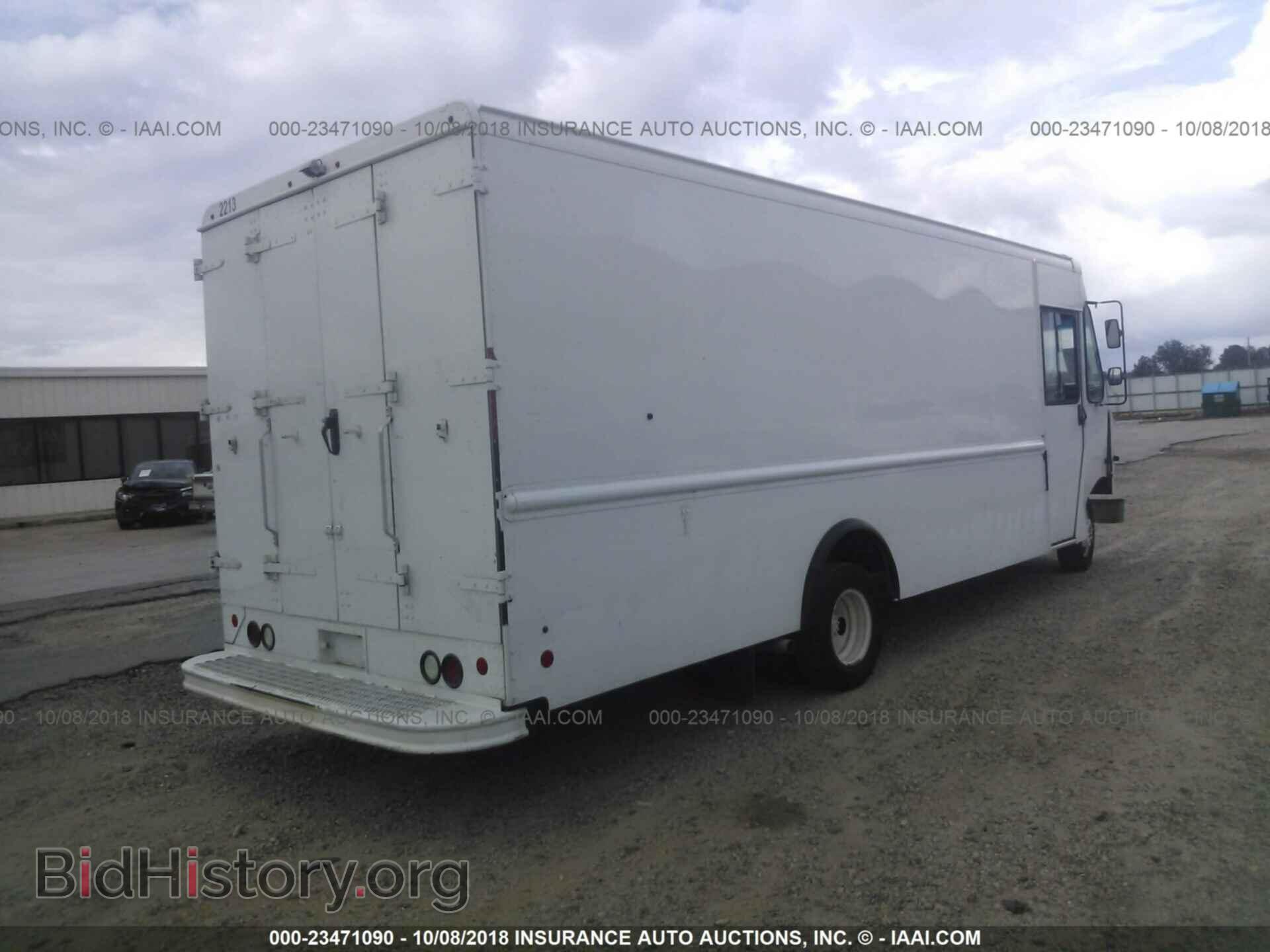 2012 Ford Econoline - VIN: 1FC2E3KL0CDB39206 - Photo 4